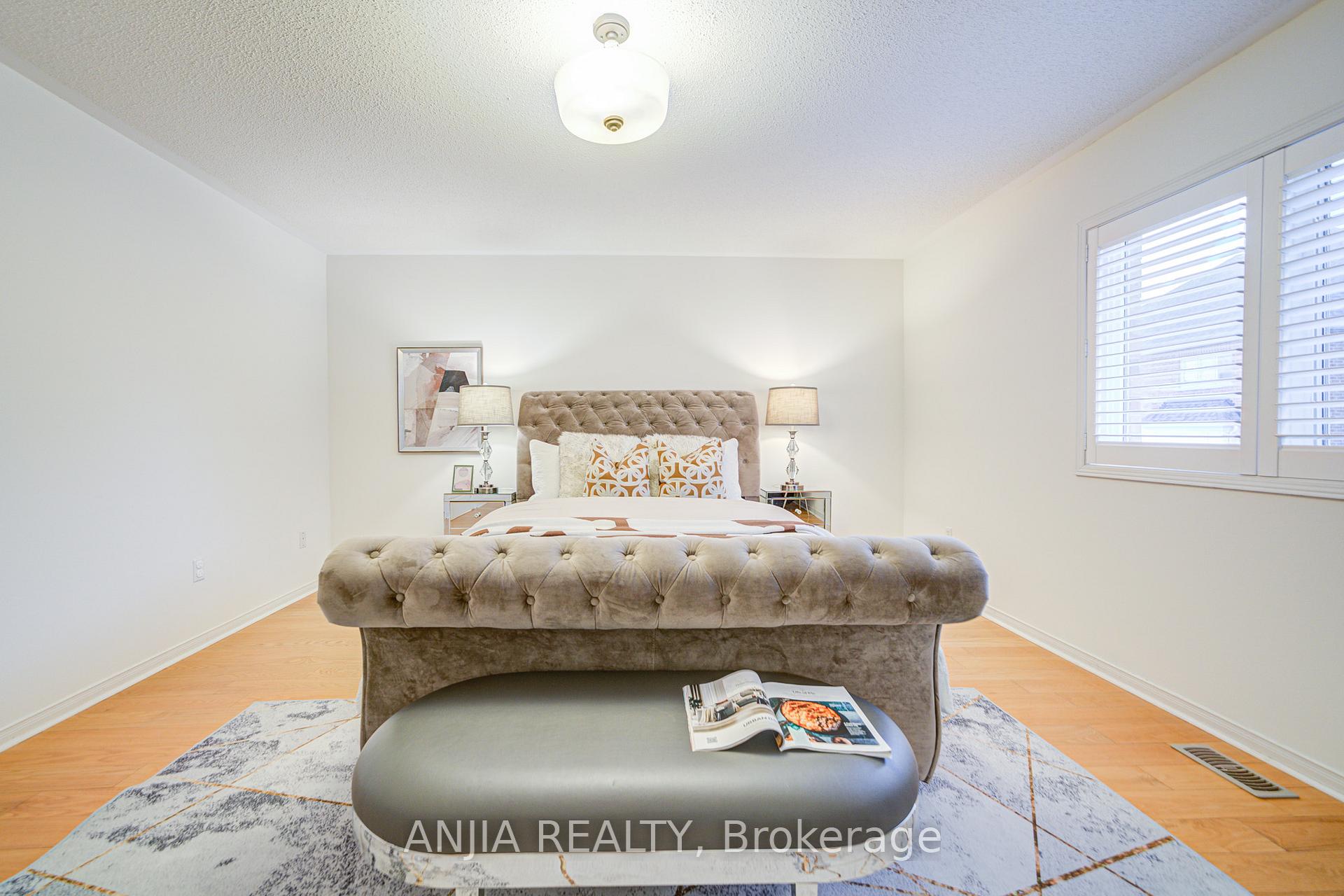 Photo 26 of 220 Hammersly Boulevard, Markham, Wismer — HOMEH