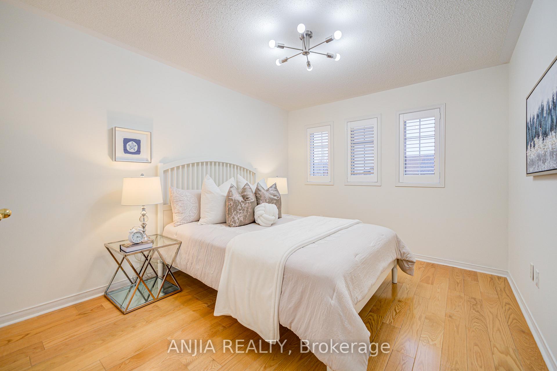 Photo 31 of 220 Hammersly Boulevard, Markham, Wismer — HOMEH