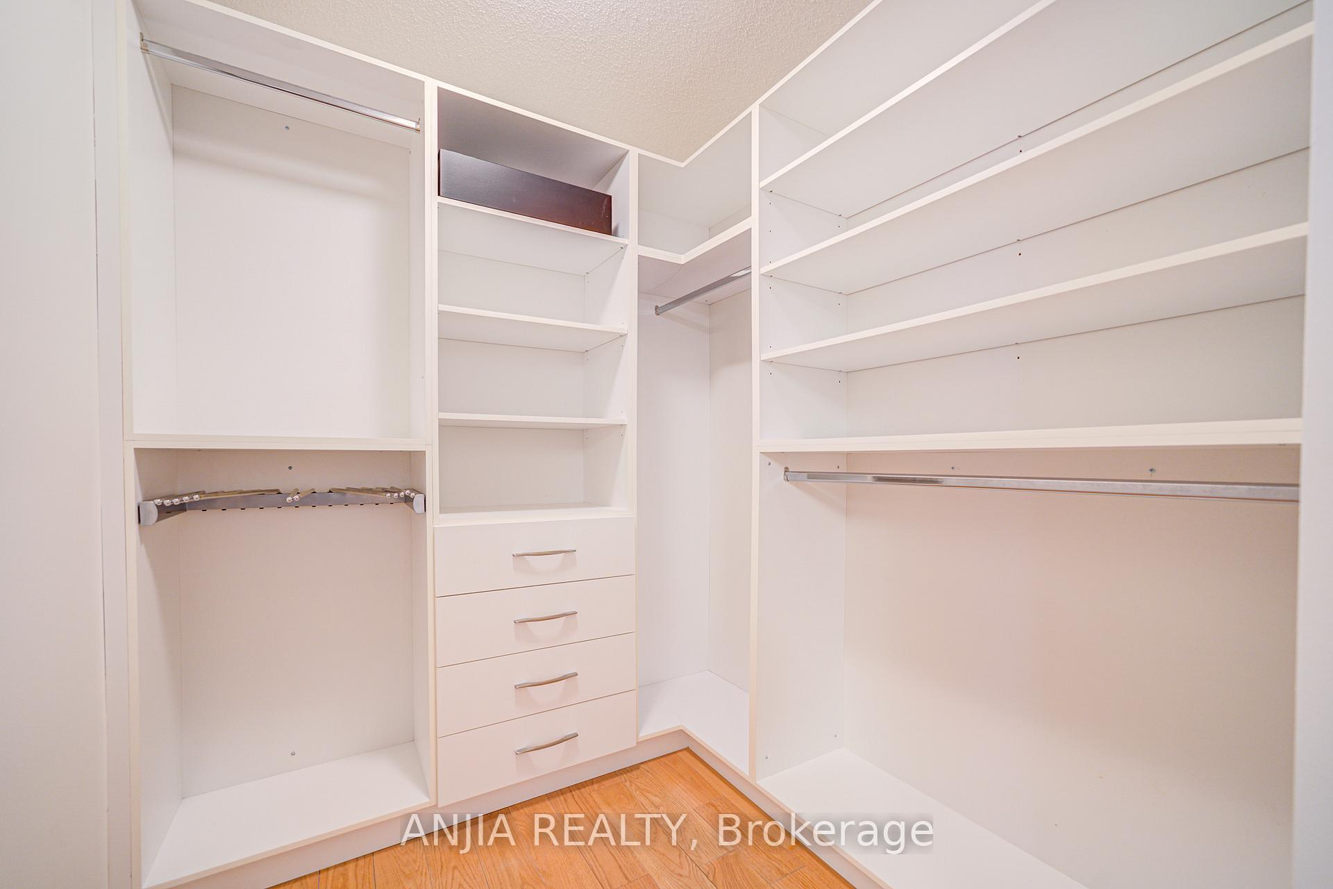 Photo 32 of 220 Hammersly Boulevard, Markham, Wismer — HOMEH