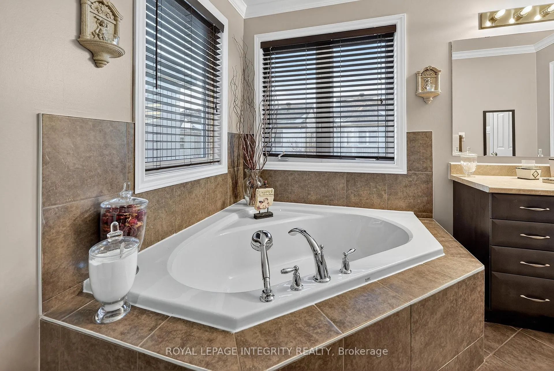 Photo 29 of 317 River Landing Avenue, Ottawa, Barrhaven - Half Moon Bay — HOMEH