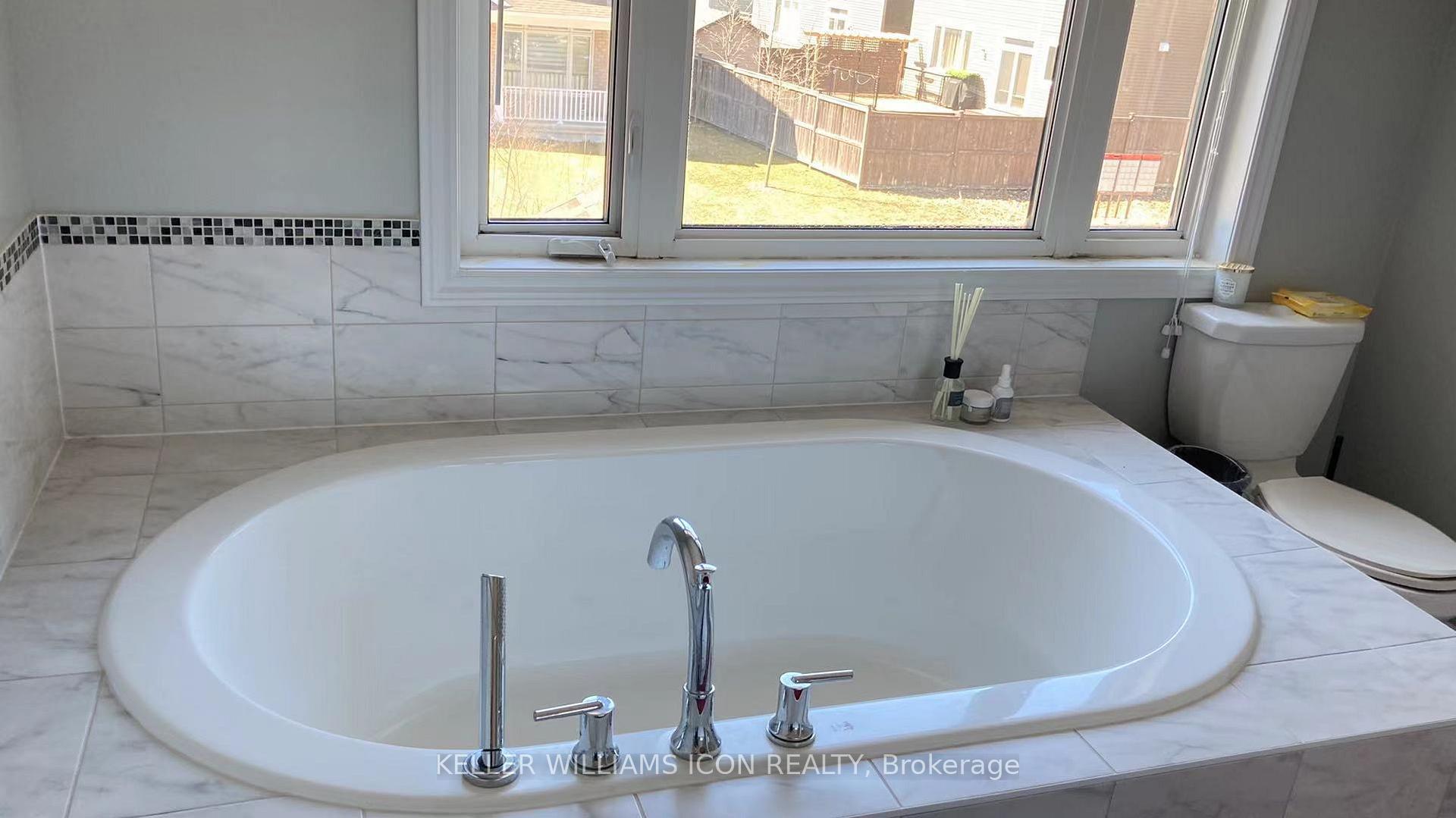 Photo 16 of 310 Gracewood Crescent, Ottawa, Blossom Park/Kemp Park/Findlay Creek — HOMEH