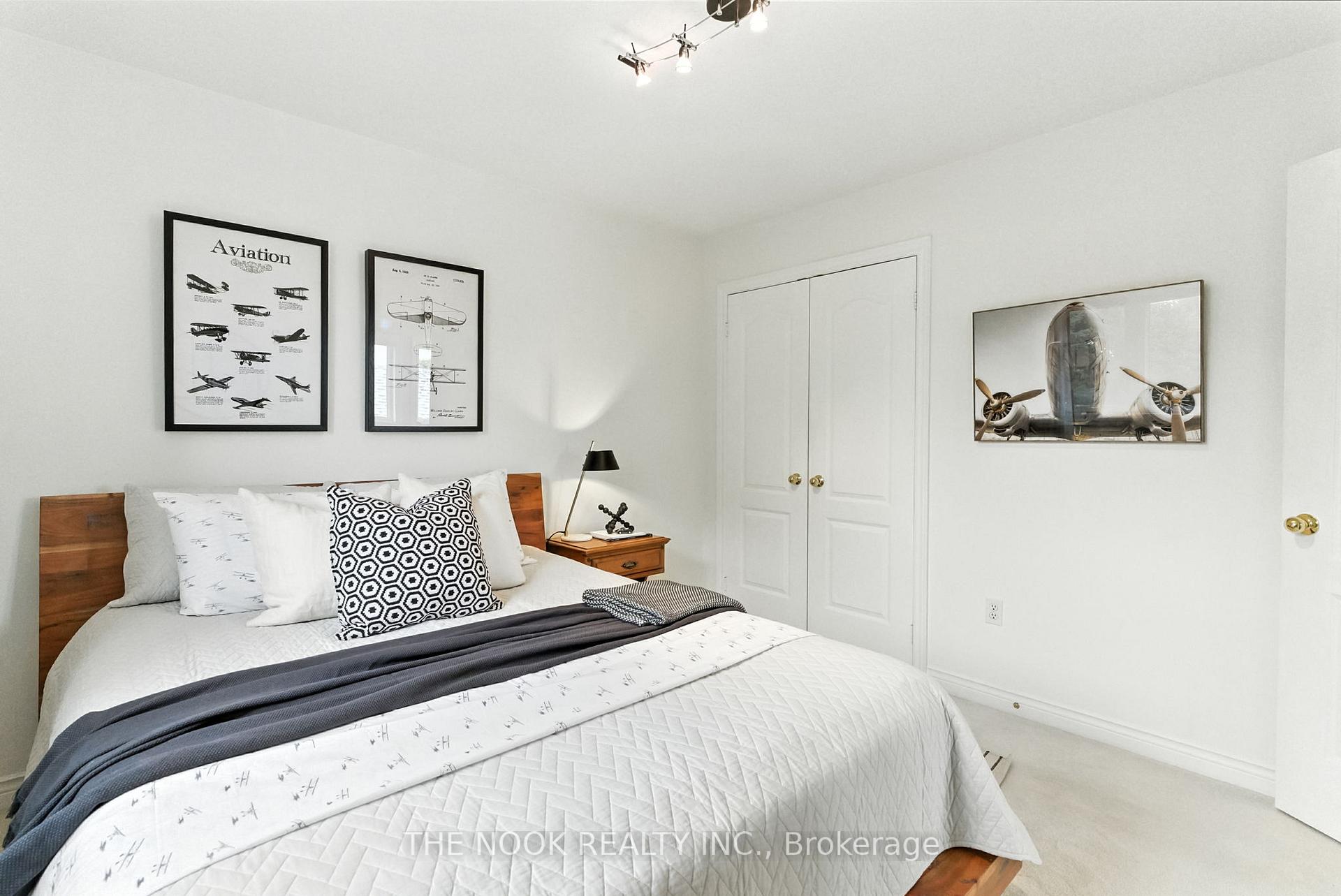 Photo 9 of 7 Markwood Crescent, Whitby, Rolling Acres — HOMEH