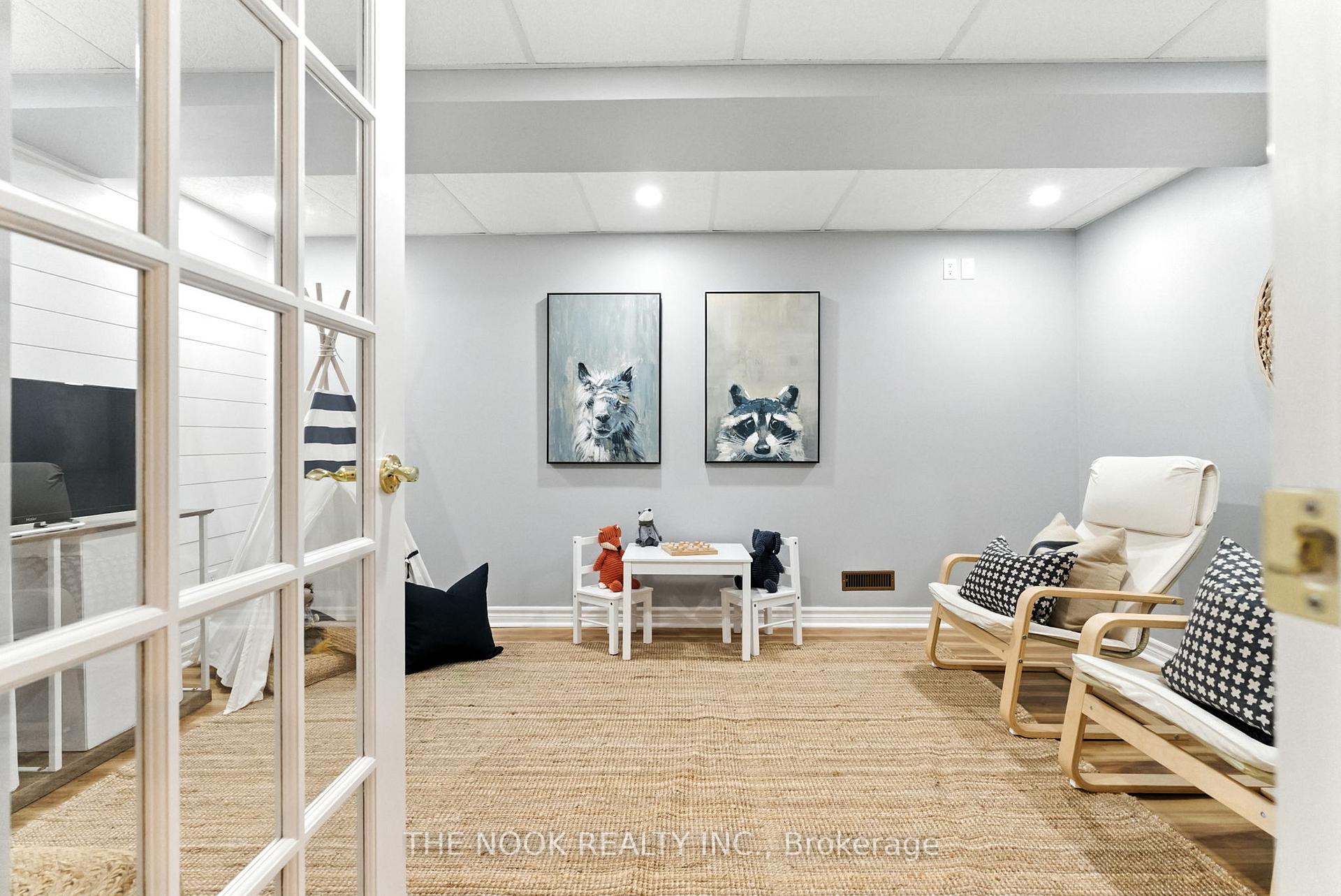 Photo 20 of 7 Markwood Crescent, Whitby, Rolling Acres — HOMEH