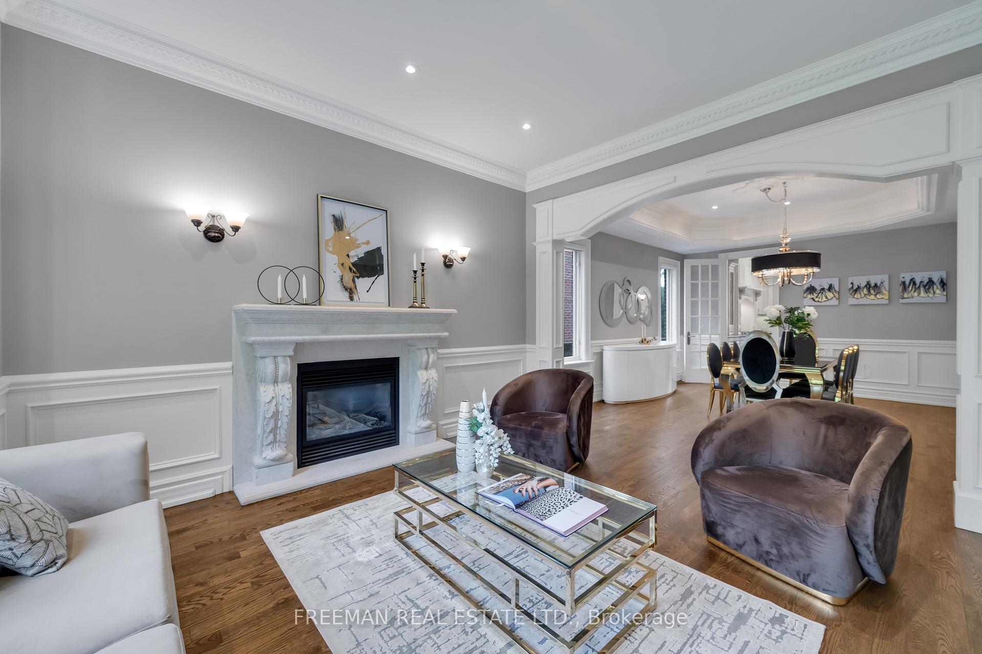 Photo 4 of 75 John Street, Markham, Thornhill — HOMEH