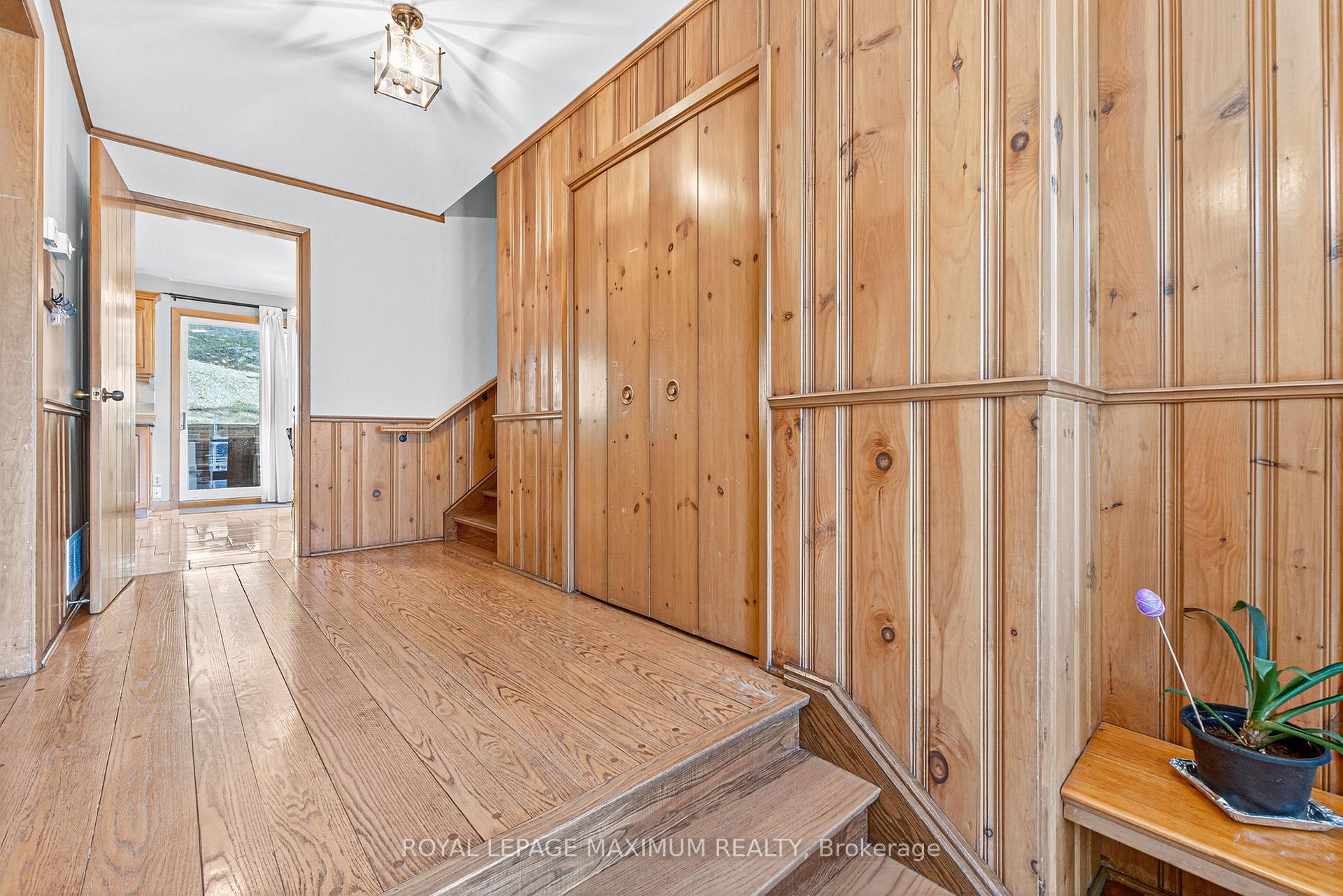 Photo 3 of 7519 Islington Avenue, Vaughan, East Woodbridge — HOMEH