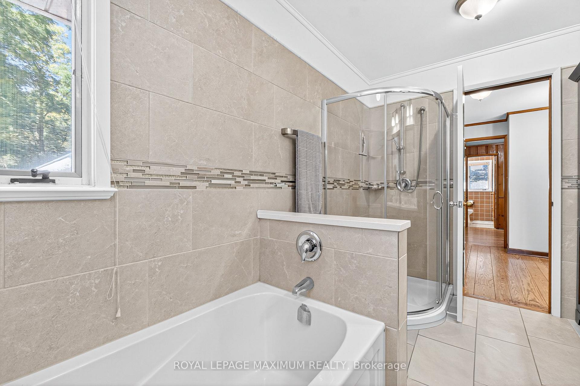 Photo 20 of 7519 Islington Avenue, Vaughan, East Woodbridge — HOMEH