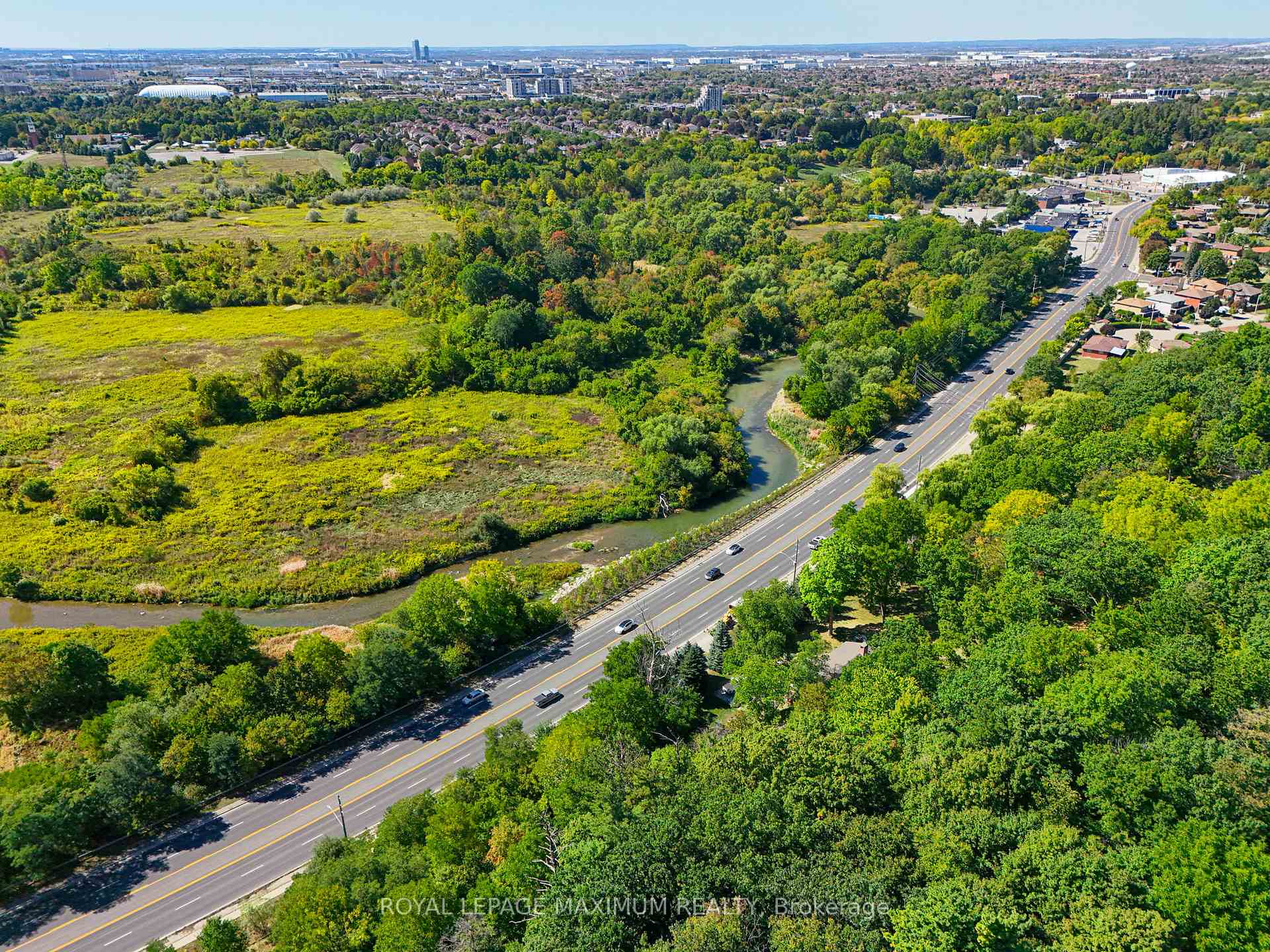Photo 40 of 7519 Islington Avenue, Vaughan, East Woodbridge — HOMEH