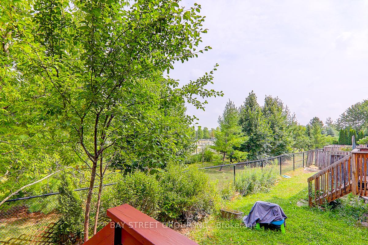Photo 2 of 90 Cabernet Road, Vaughan, Patterson — HOMEH