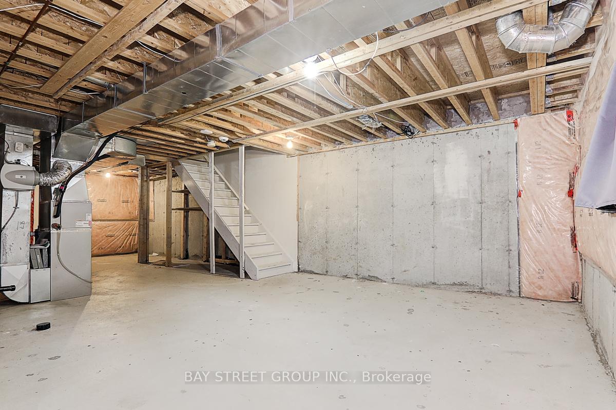 Photo 21 of 90 Cabernet Road, Vaughan, Patterson — HOMEH