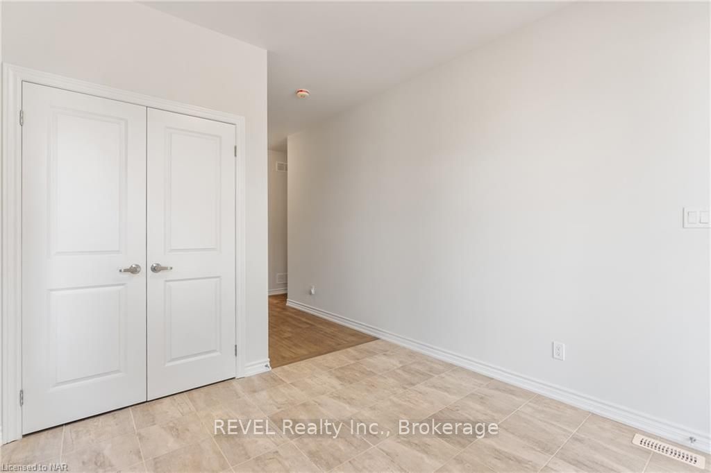 Photo 16 of 53 Laugher Avenue, Welland, Lincoln/Crowland — HOMEH