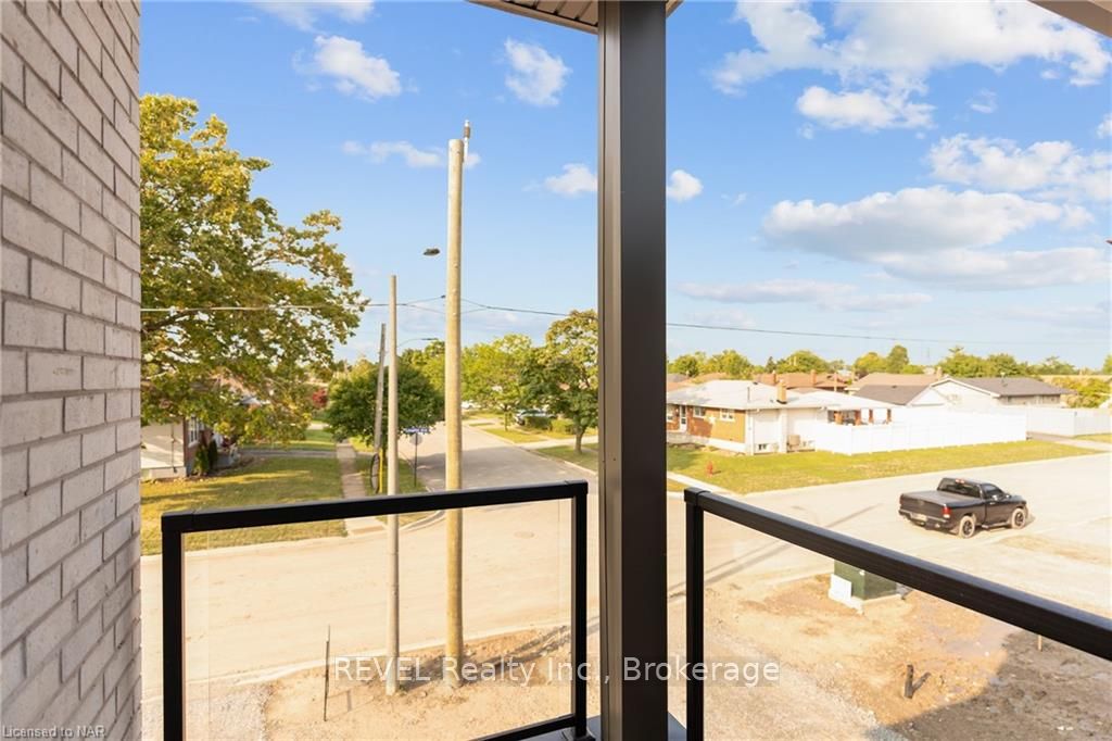 Photo 20 of 53 Laugher Avenue, Welland, Lincoln/Crowland — HOMEH