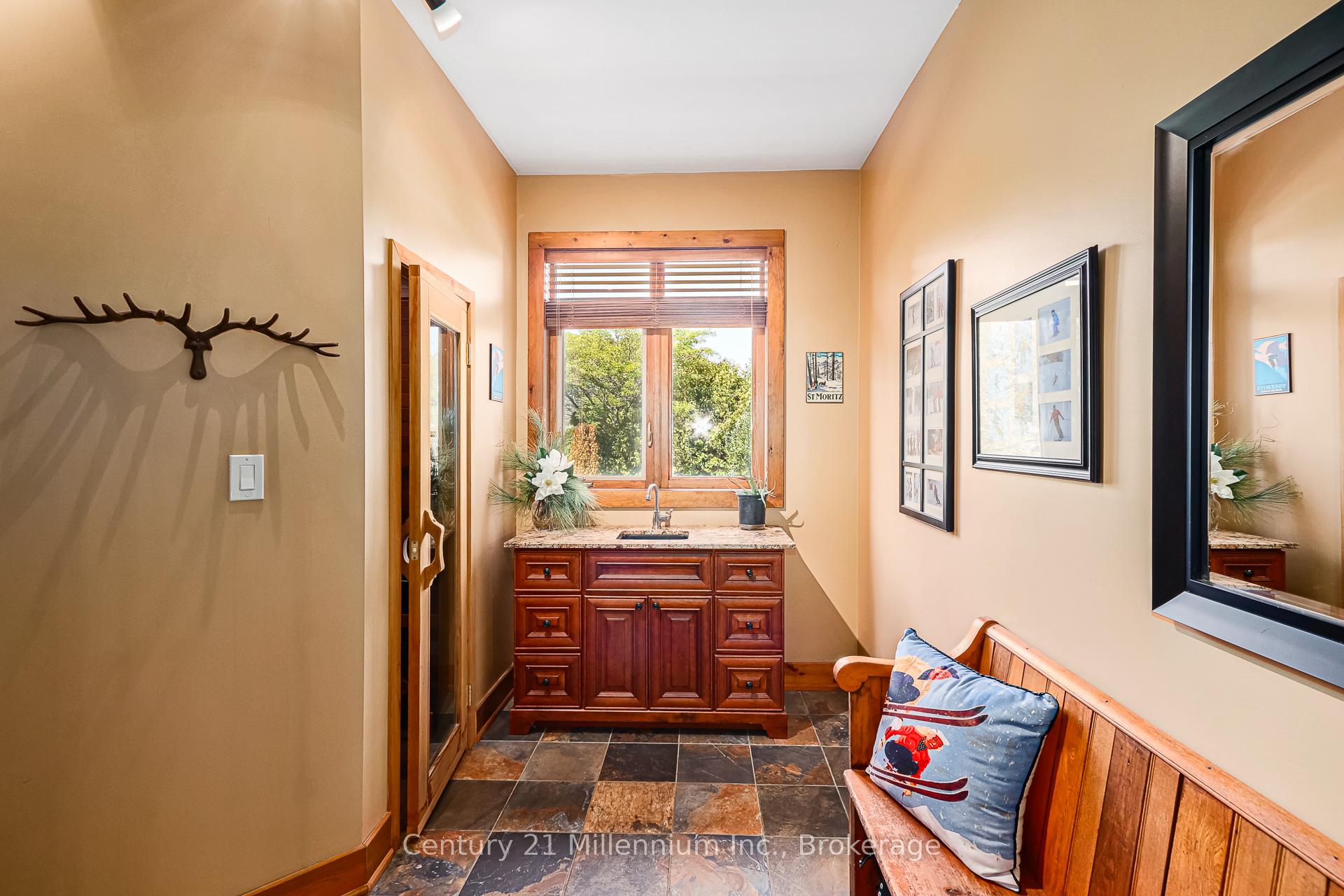Photo 33 of 132 Venture Boulevard, Blue Mountains — HOMEH