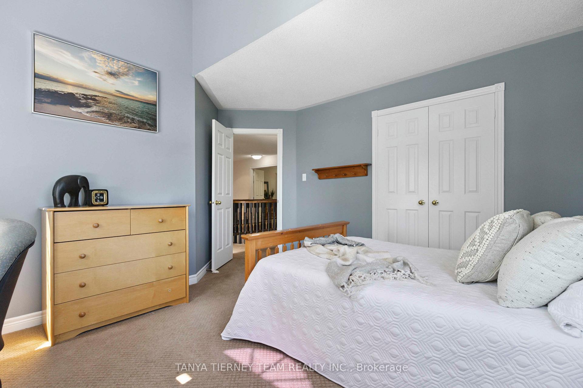 Photo 36 of 1 Watford Street, Whitby, Brooklin — HOMEH
