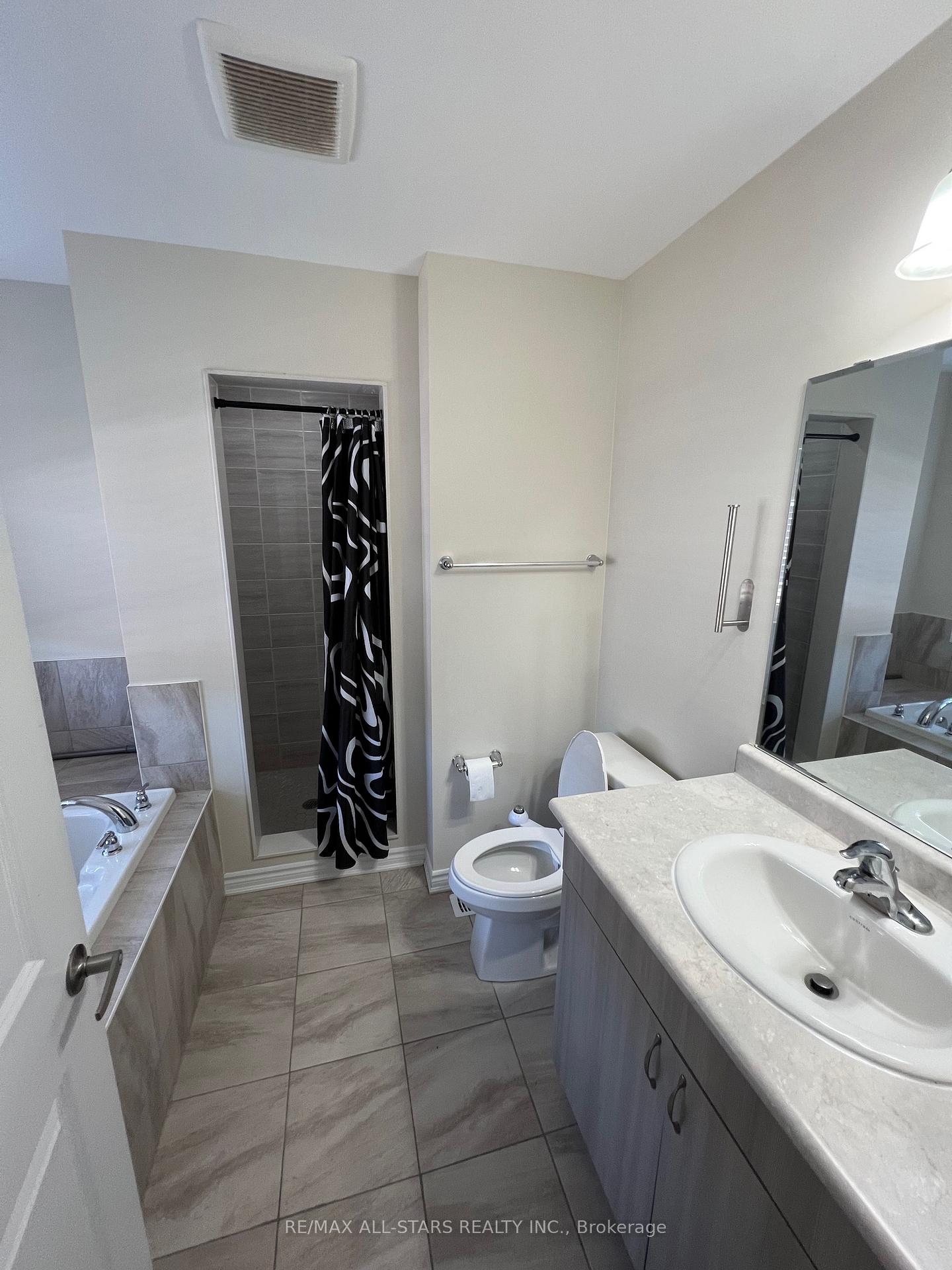 Photo 7 of 12 Westfield Drive, Whitby, Lynde Creek — HOMEH