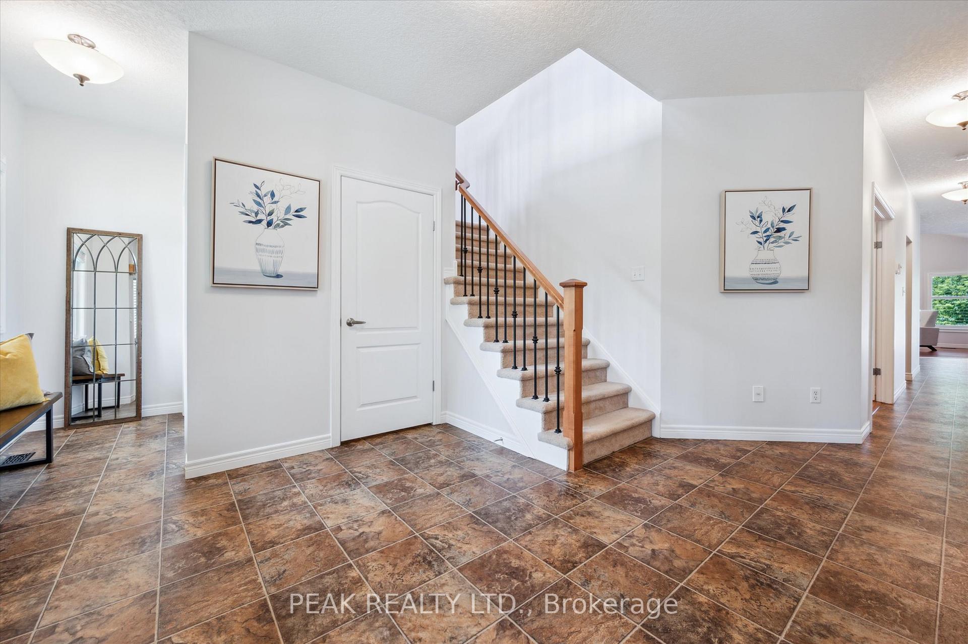 Photo 7 of 42 Treeview Drive, Woolwich — HOMEH