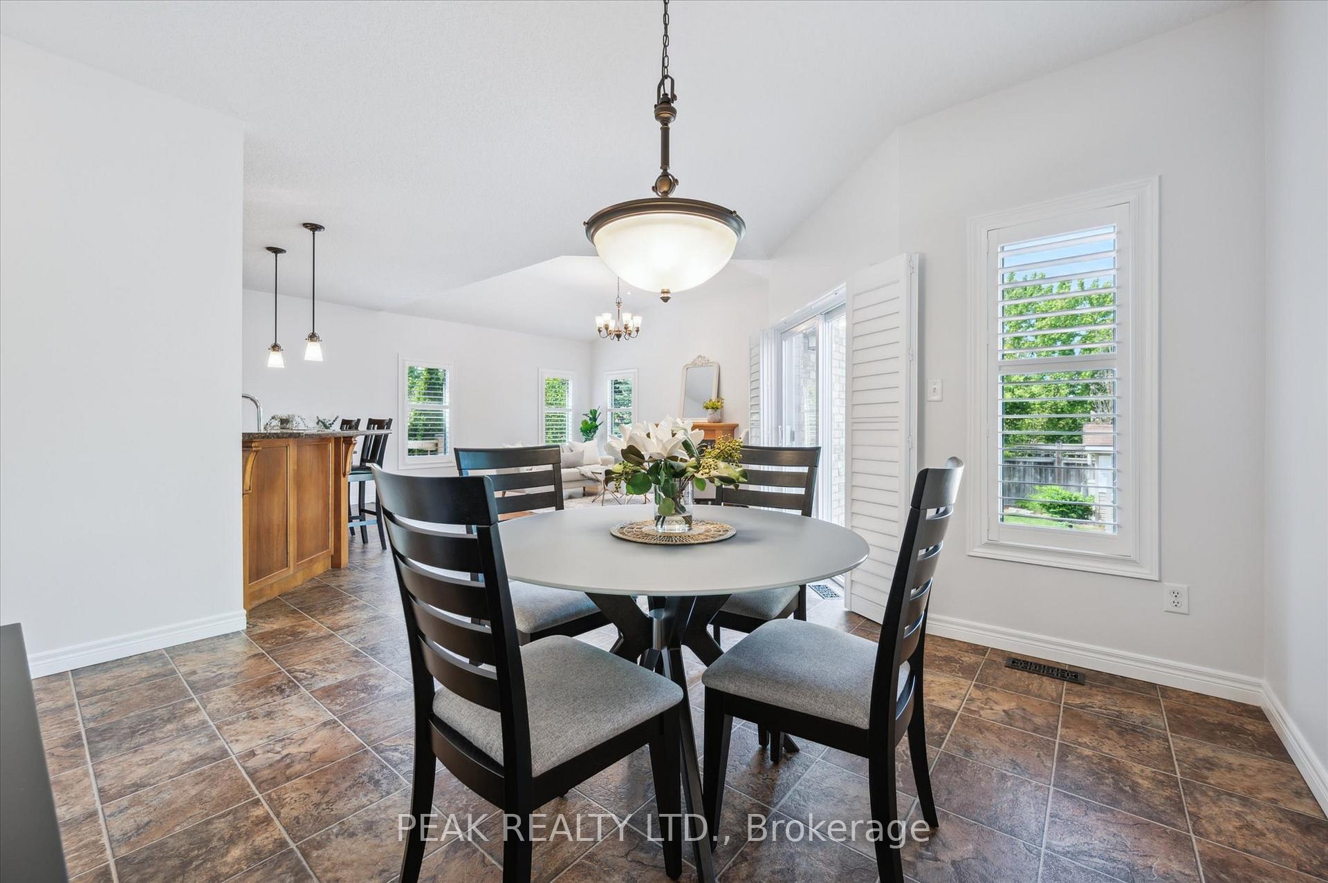 Photo 13 of 42 Treeview Drive, Woolwich — HOMEH
