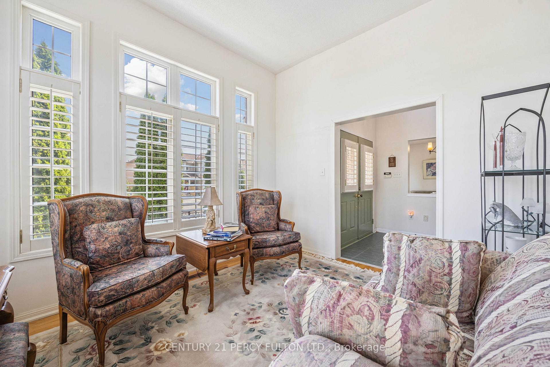 Photo 6 of 1 Robideau Place, Whitby, Pringle Creek — HOMEH
