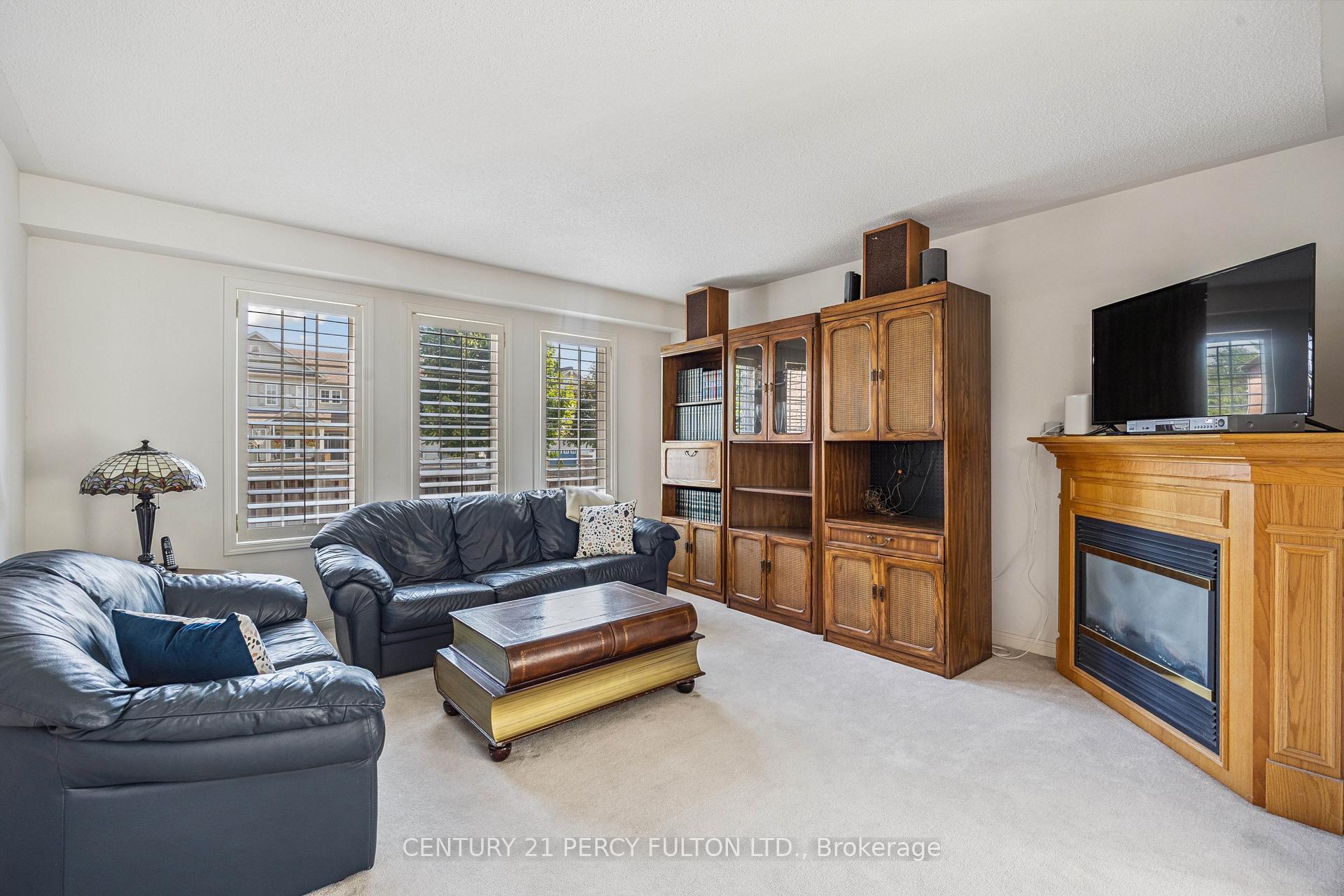 Photo 13 of 1 Robideau Place, Whitby, Pringle Creek — HOMEH