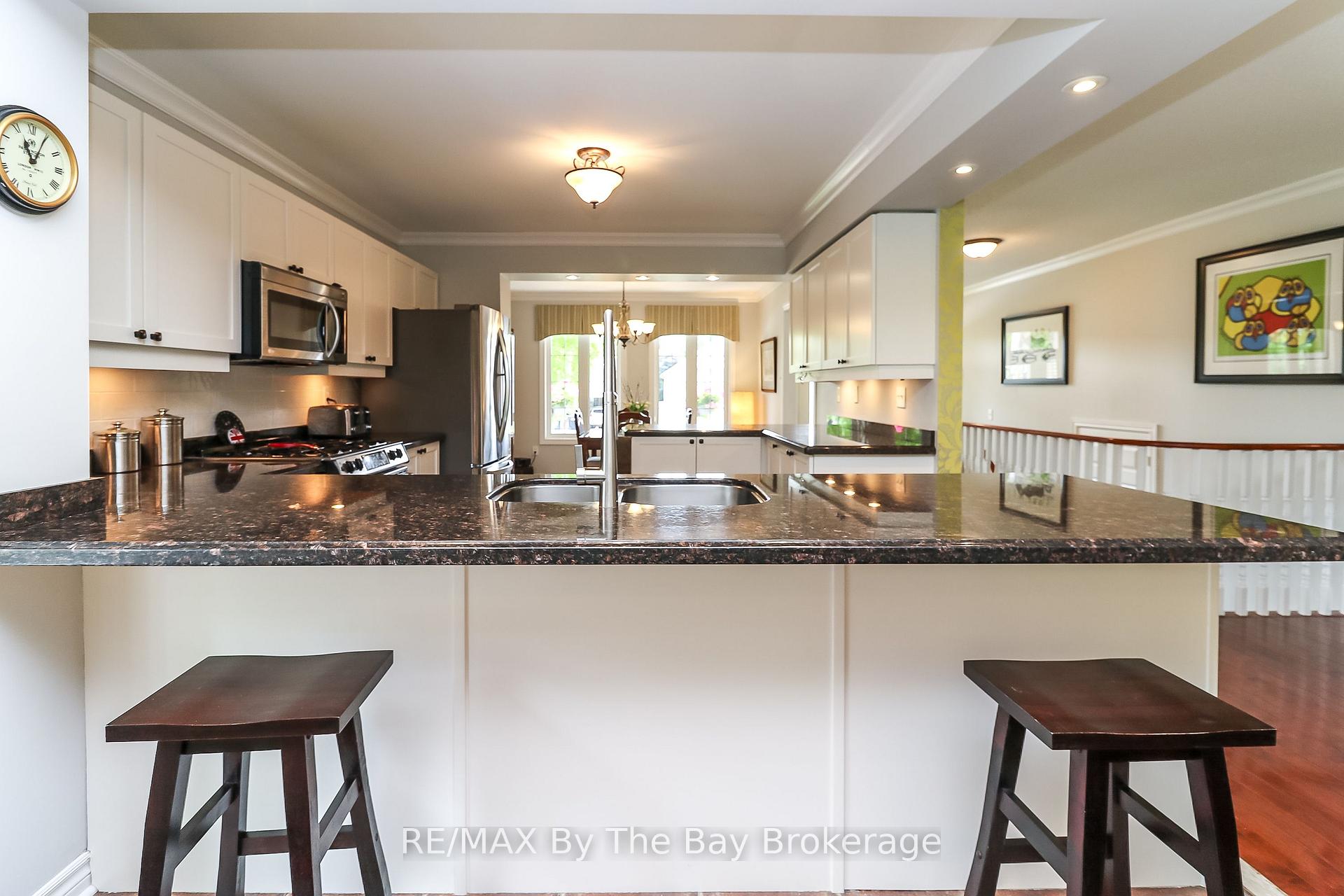 Photo 23 of 10 Masters Lane, Wasaga Beach — HOMEH