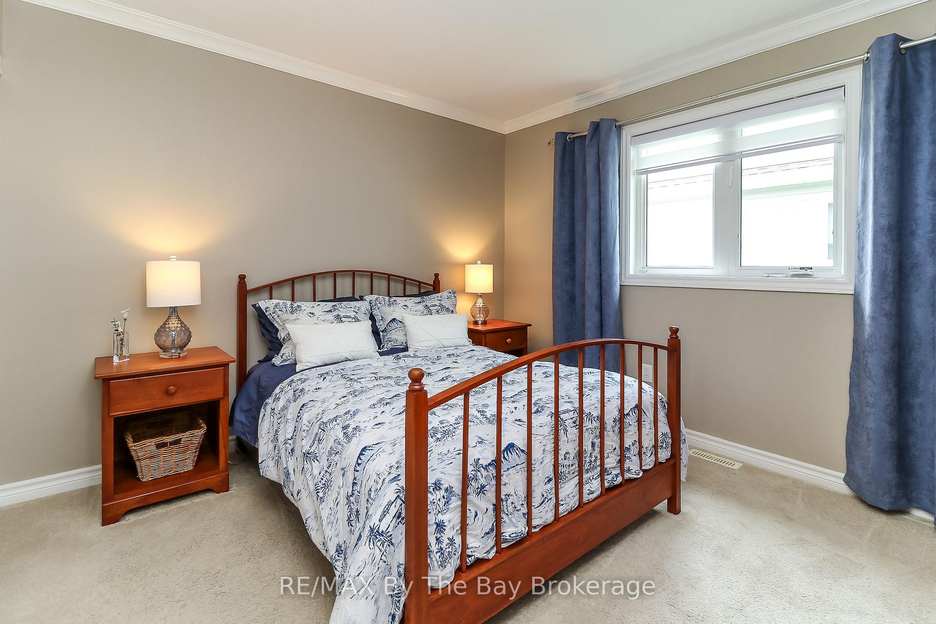 Photo 28 of 10 Masters Lane, Wasaga Beach — HOMEH