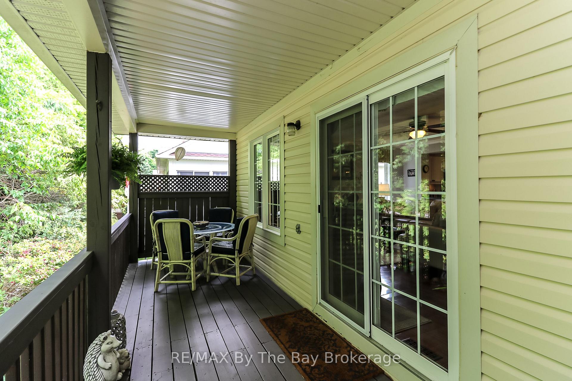 Photo 33 of 10 Masters Lane, Wasaga Beach — HOMEH