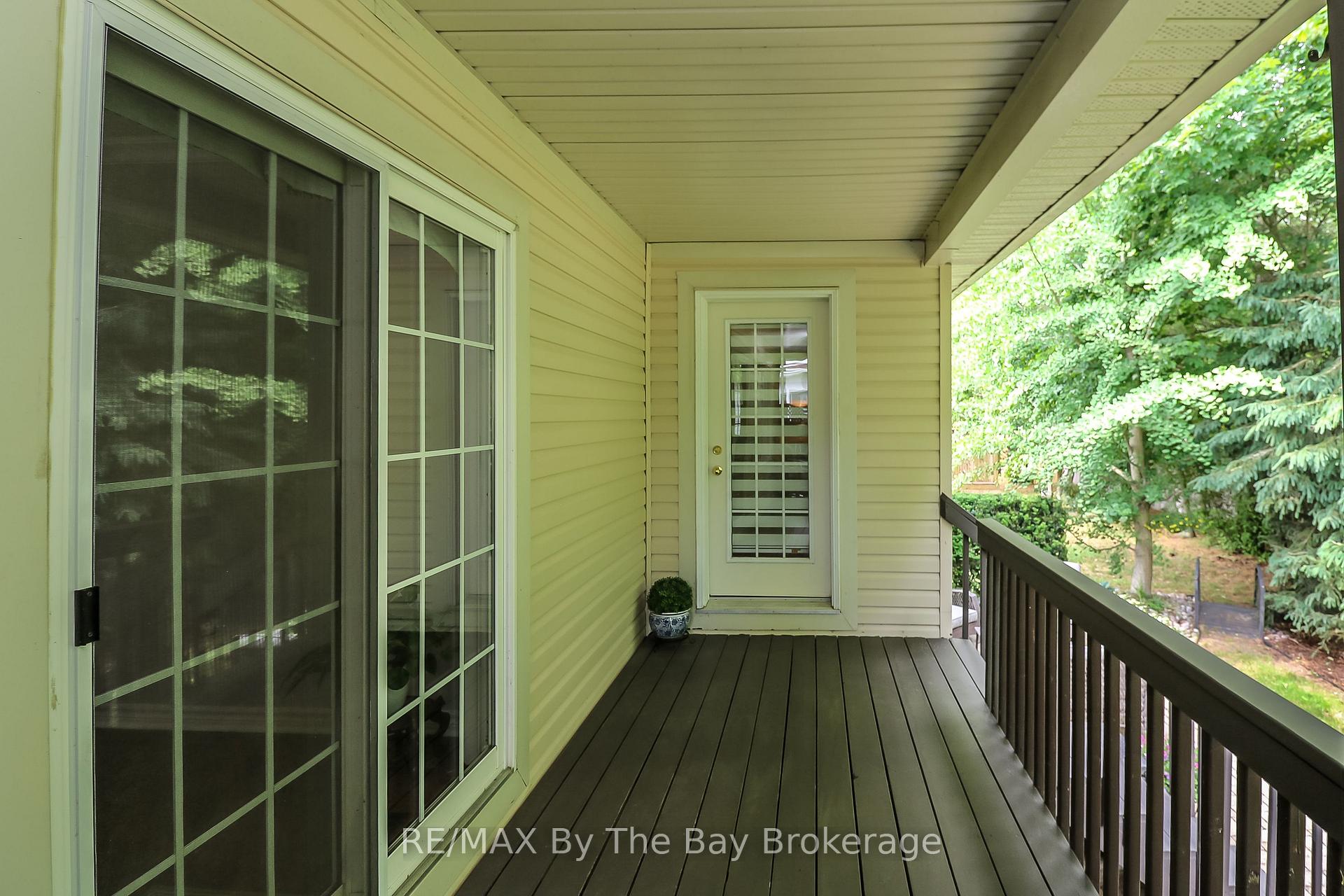 Photo 35 of 10 Masters Lane, Wasaga Beach — HOMEH