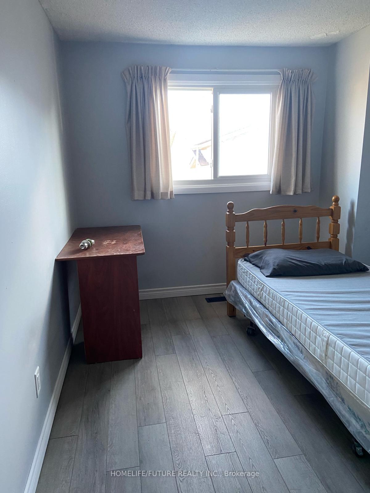 Photo 7 of 398A Churchill Court, Waterloo — HOMEH
