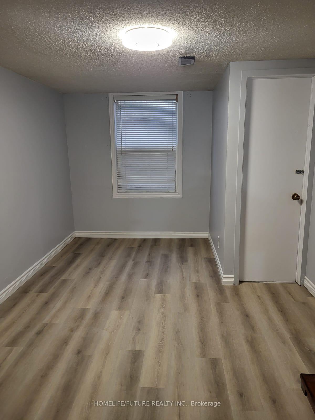 Photo 8 of 398A Churchill Court, Waterloo — HOMEH