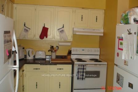 Photo 10 of 398A Churchill Court, Waterloo — HOMEH
