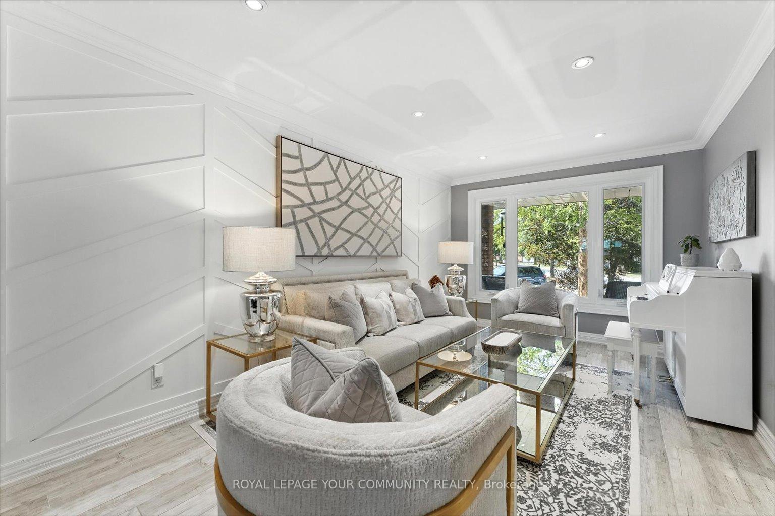 Photo 7 of 89 Nestor Crescent, Vaughan, East Woodbridge — HOMEH