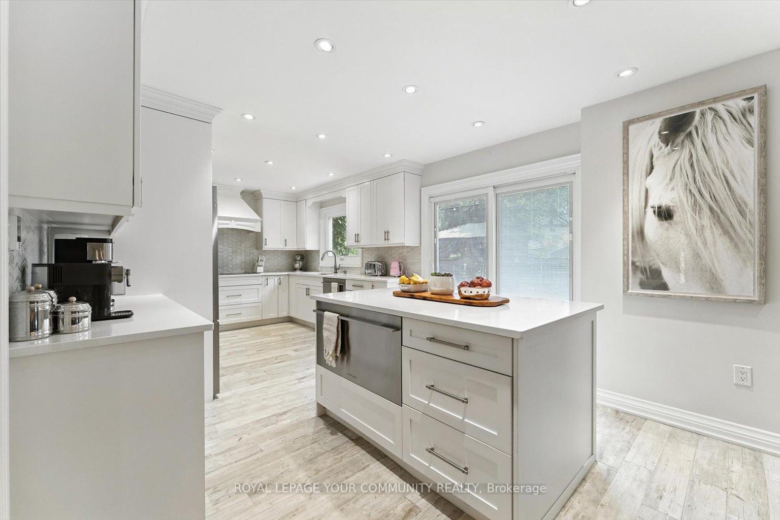 Photo 15 of 89 Nestor Crescent, Vaughan, East Woodbridge — HOMEH