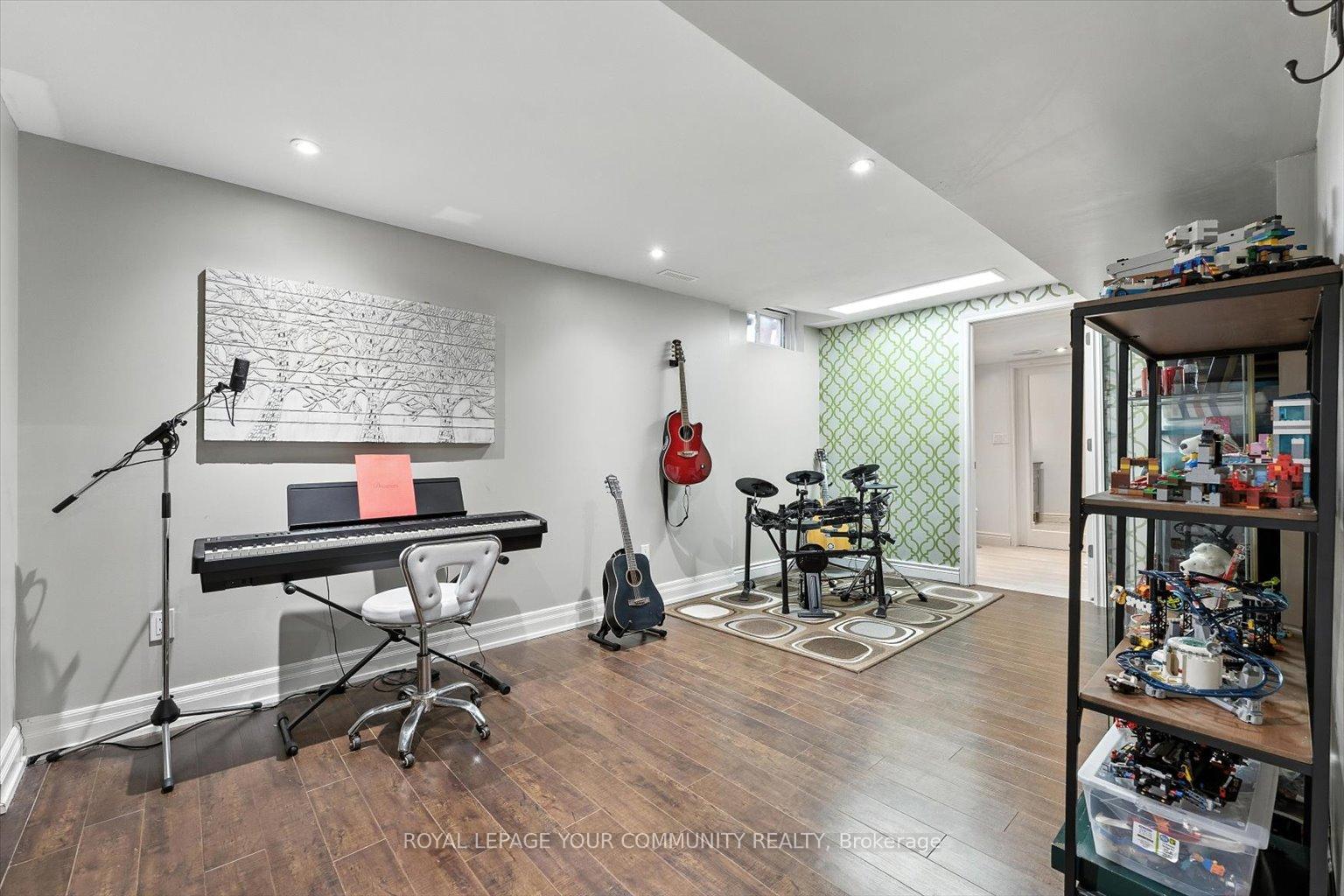 Photo 38 of 89 Nestor Crescent, Vaughan, East Woodbridge — HOMEH