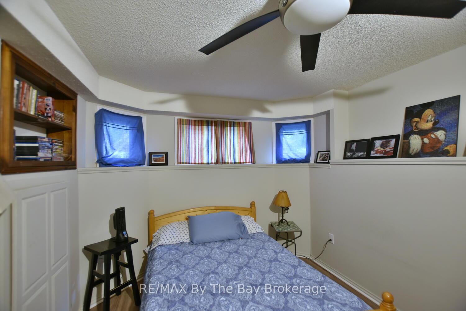 Photo 18 of 126 Fernbrook Drive, Wasaga Beach — HOMEH