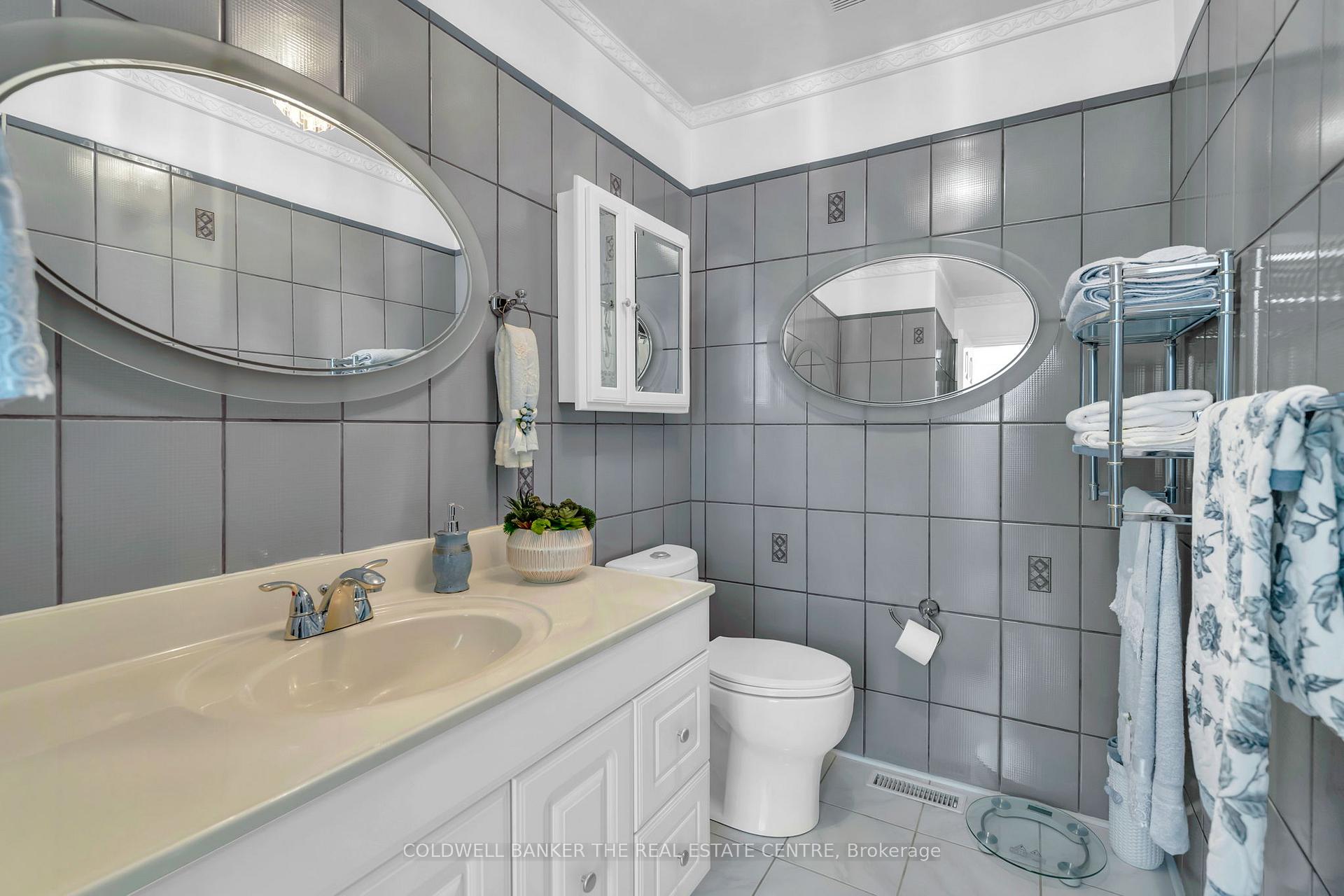 Photo 27 of 20 Backus Court, Markham, Raymerville — HOMEH