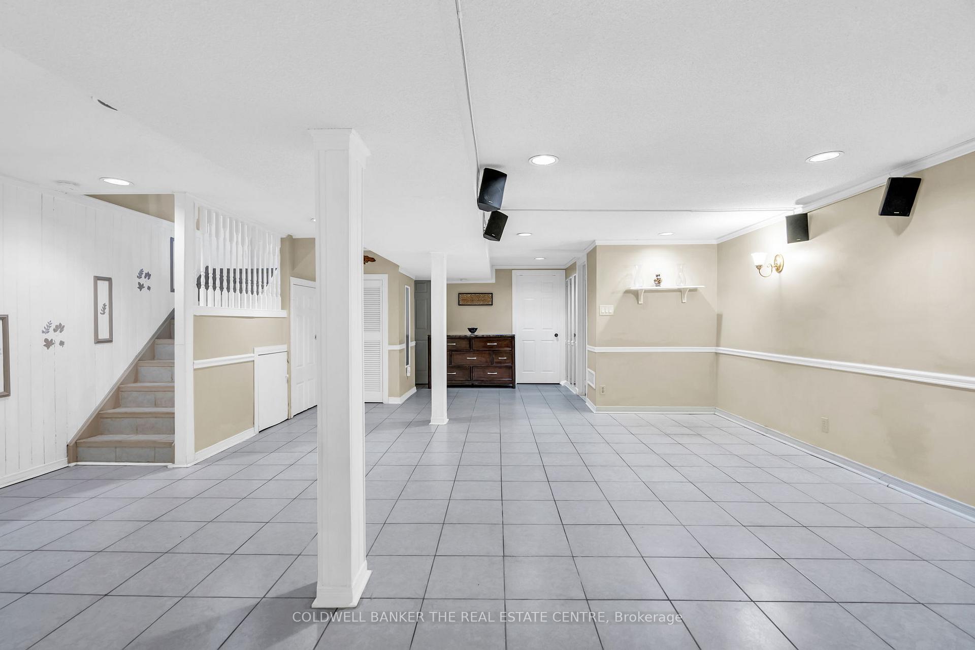 Photo 29 of 20 Backus Court, Markham, Raymerville — HOMEH