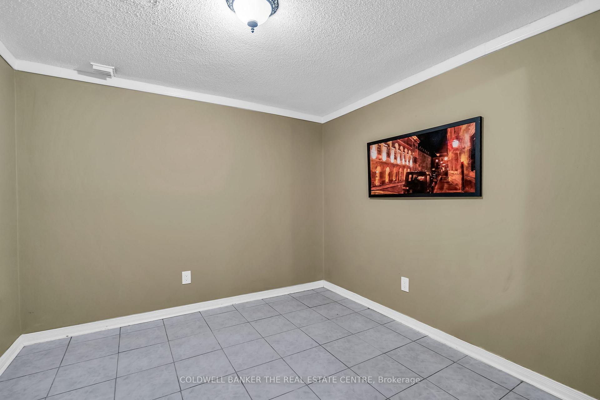 Photo 30 of 20 Backus Court, Markham, Raymerville — HOMEH