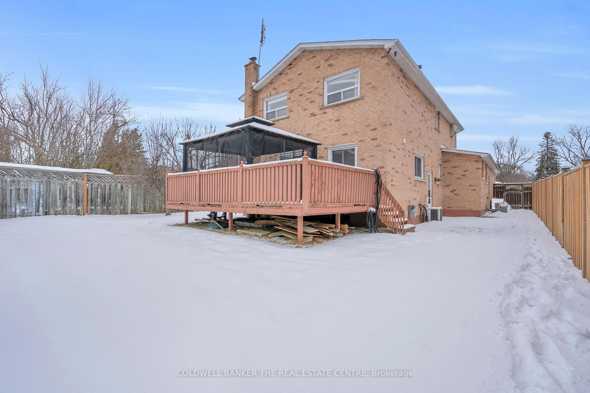 Photo 35 of 20 Backus Court, Markham, Raymerville — HOMEH