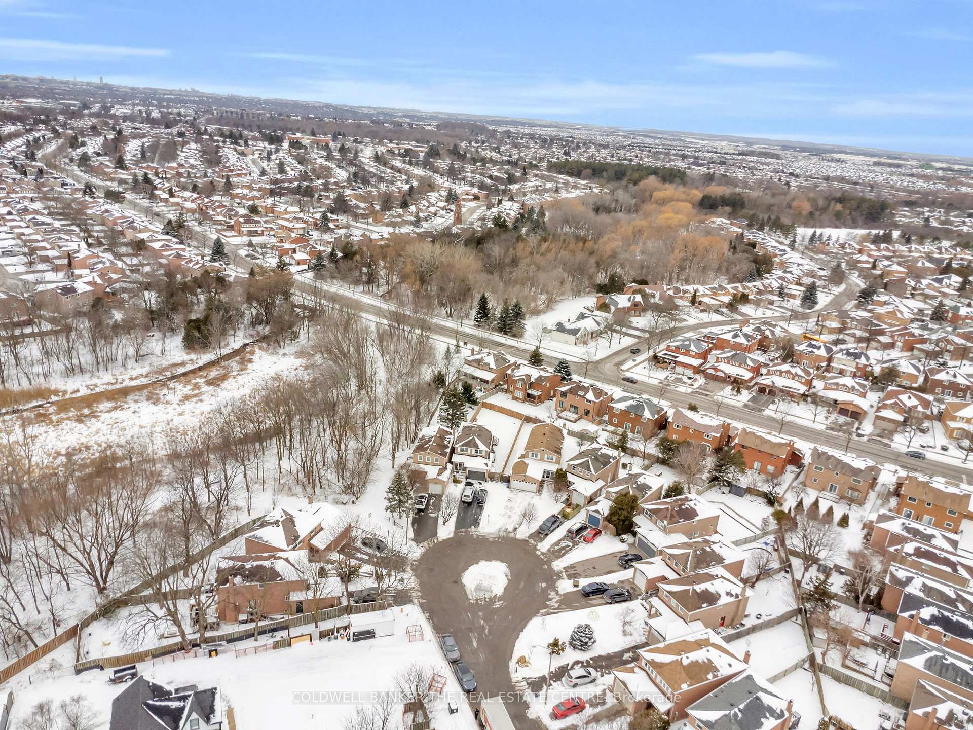 Photo 40 of 20 Backus Court, Markham, Raymerville — HOMEH