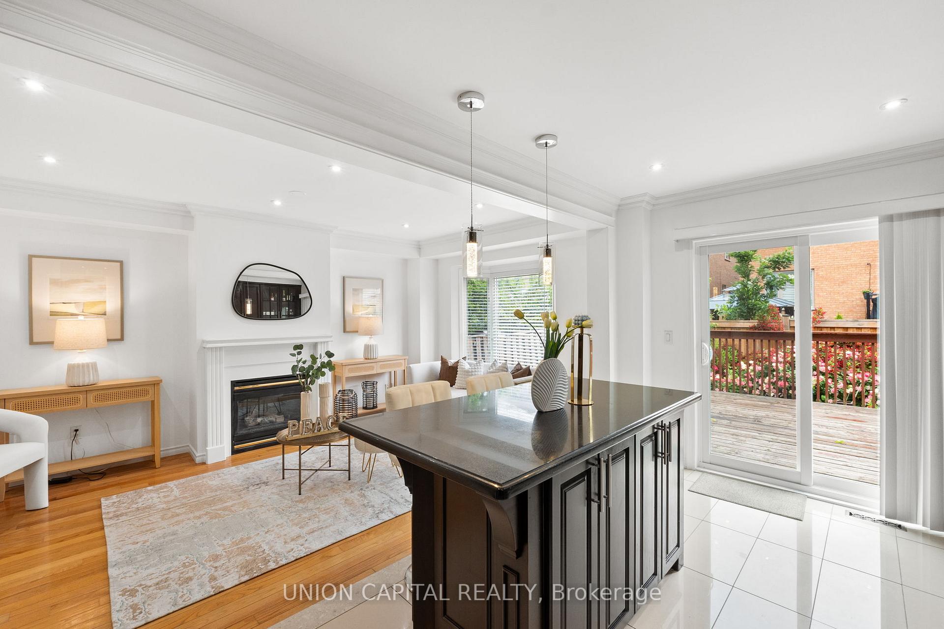 Photo 18 of 25 Milano Avenue, Vaughan, West Woodbridge — HOMEH