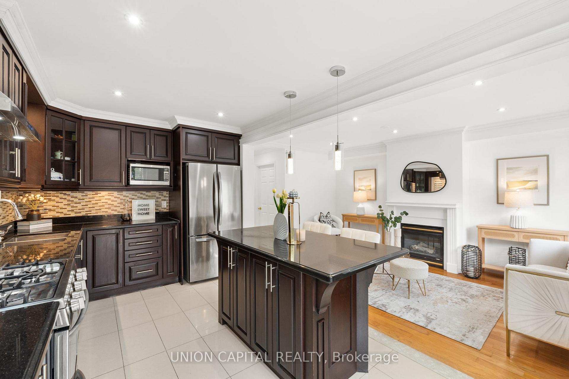 Photo 20 of 25 Milano Avenue, Vaughan, West Woodbridge — HOMEH