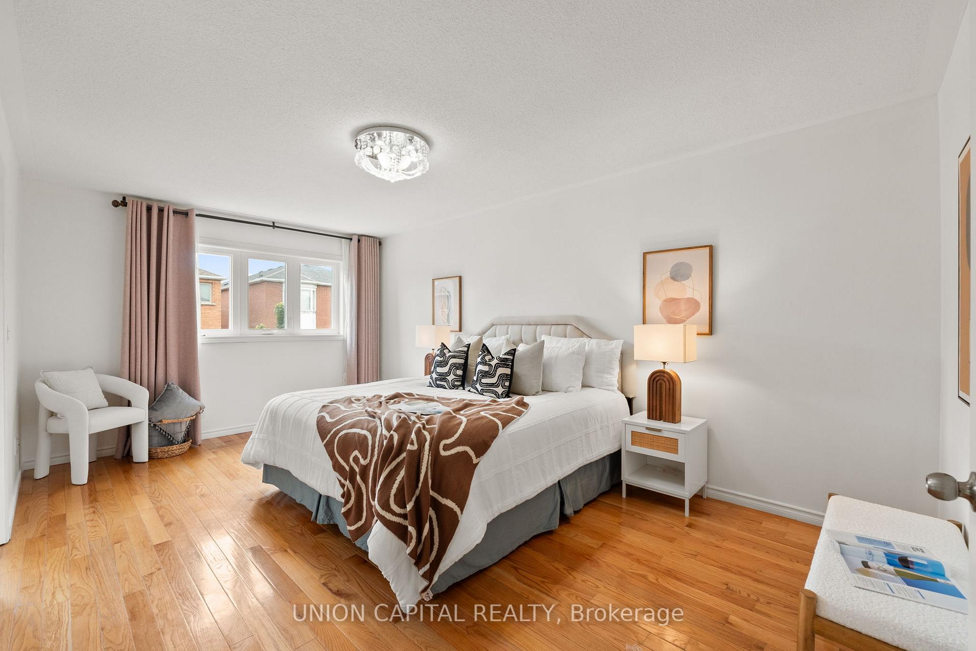 Photo 23 of 25 Milano Avenue, Vaughan, West Woodbridge — HOMEH