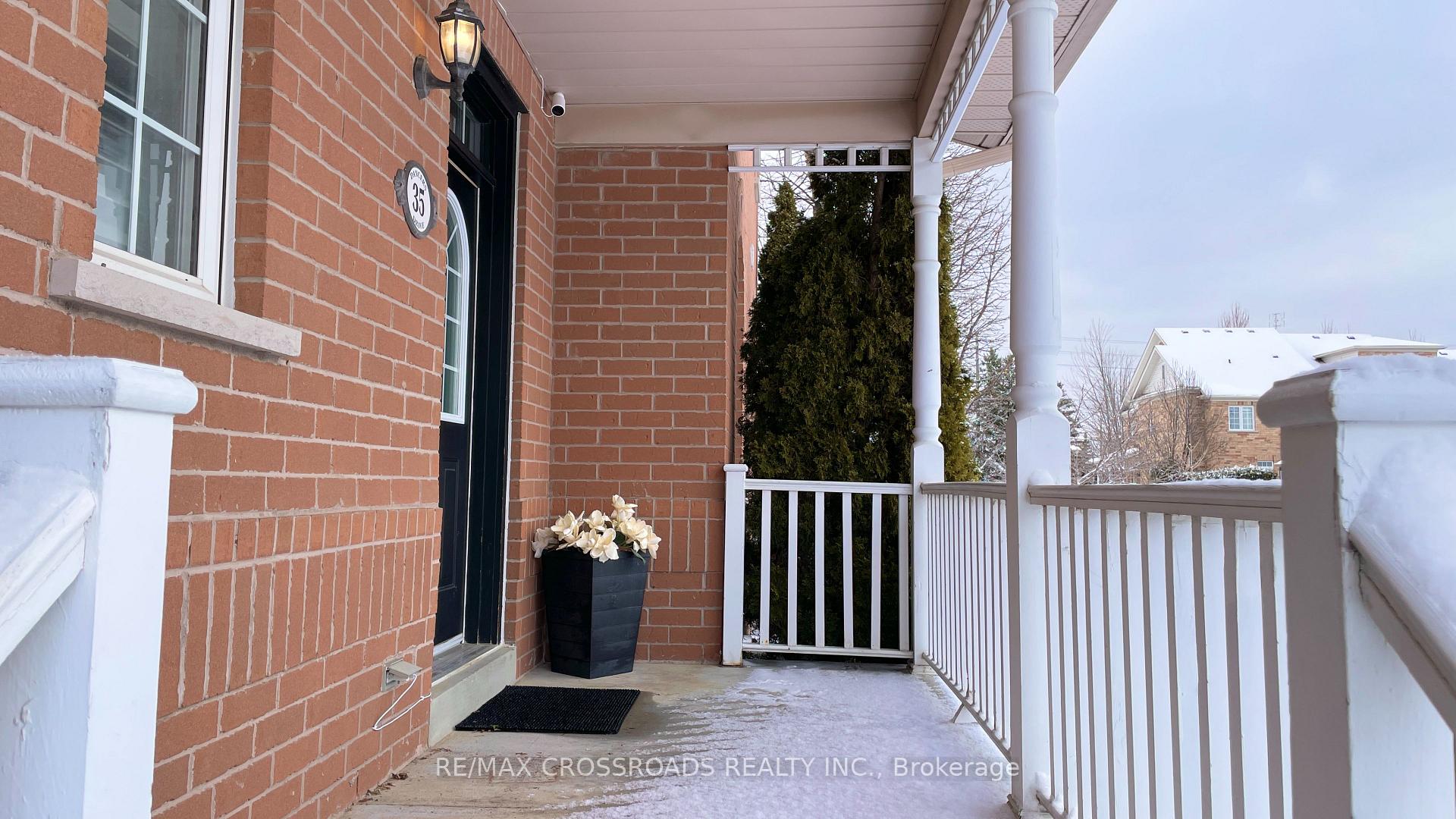Photo 3 of 35 Dancer's Drive, Markham, Angus Glen — HOMEH