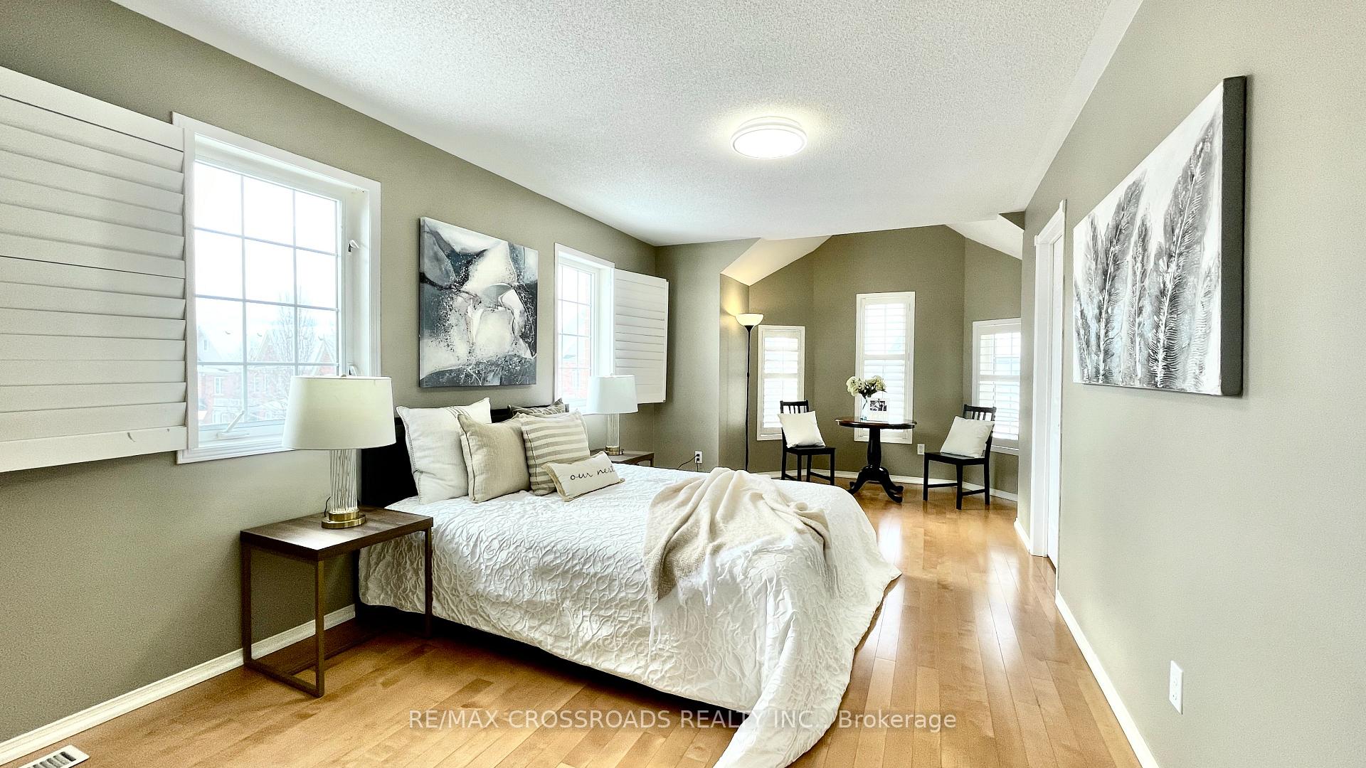Photo 19 of 35 Dancer's Drive, Markham, Angus Glen — HOMEH