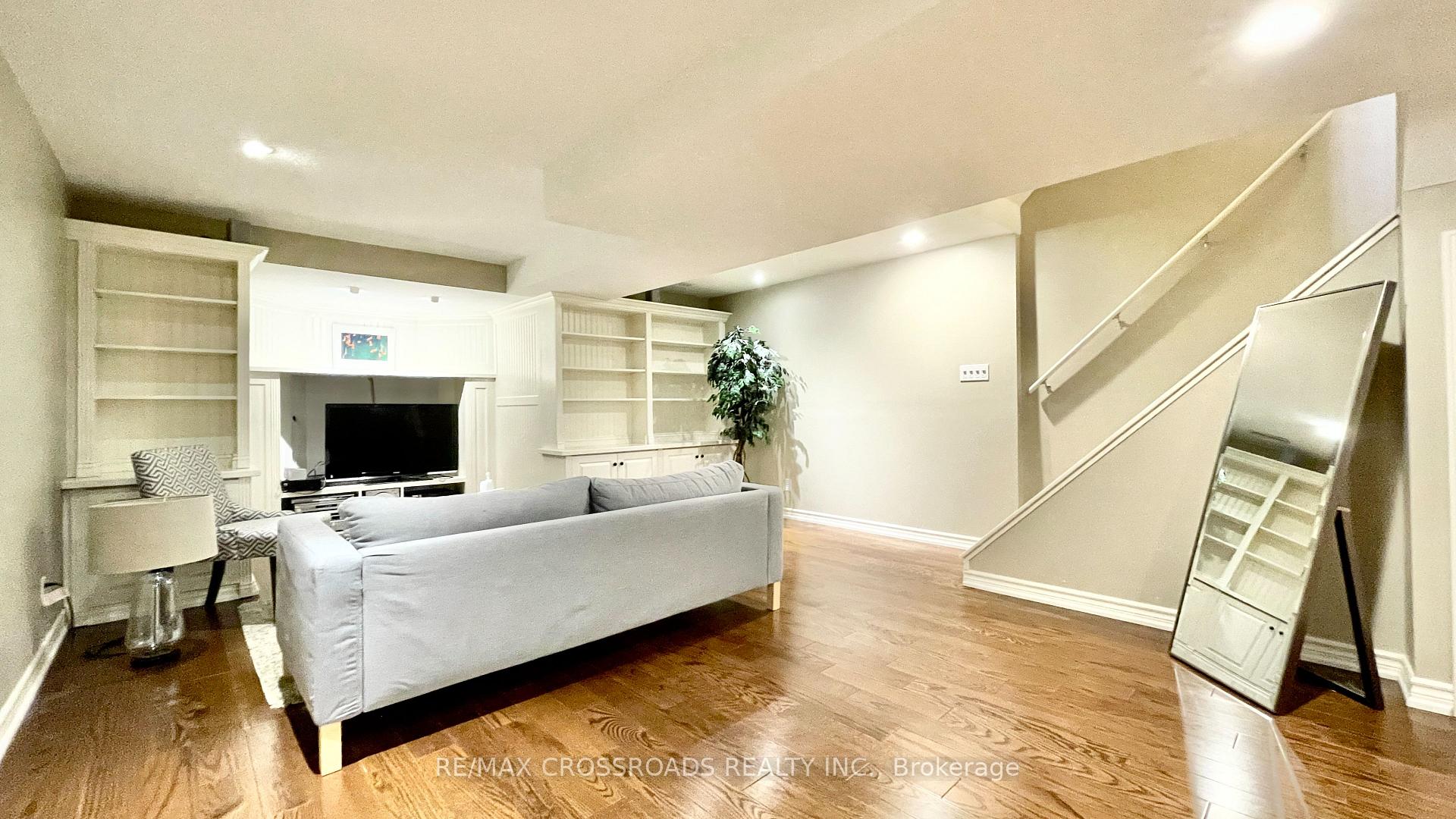 Photo 33 of 35 Dancer's Drive, Markham, Angus Glen — HOMEH