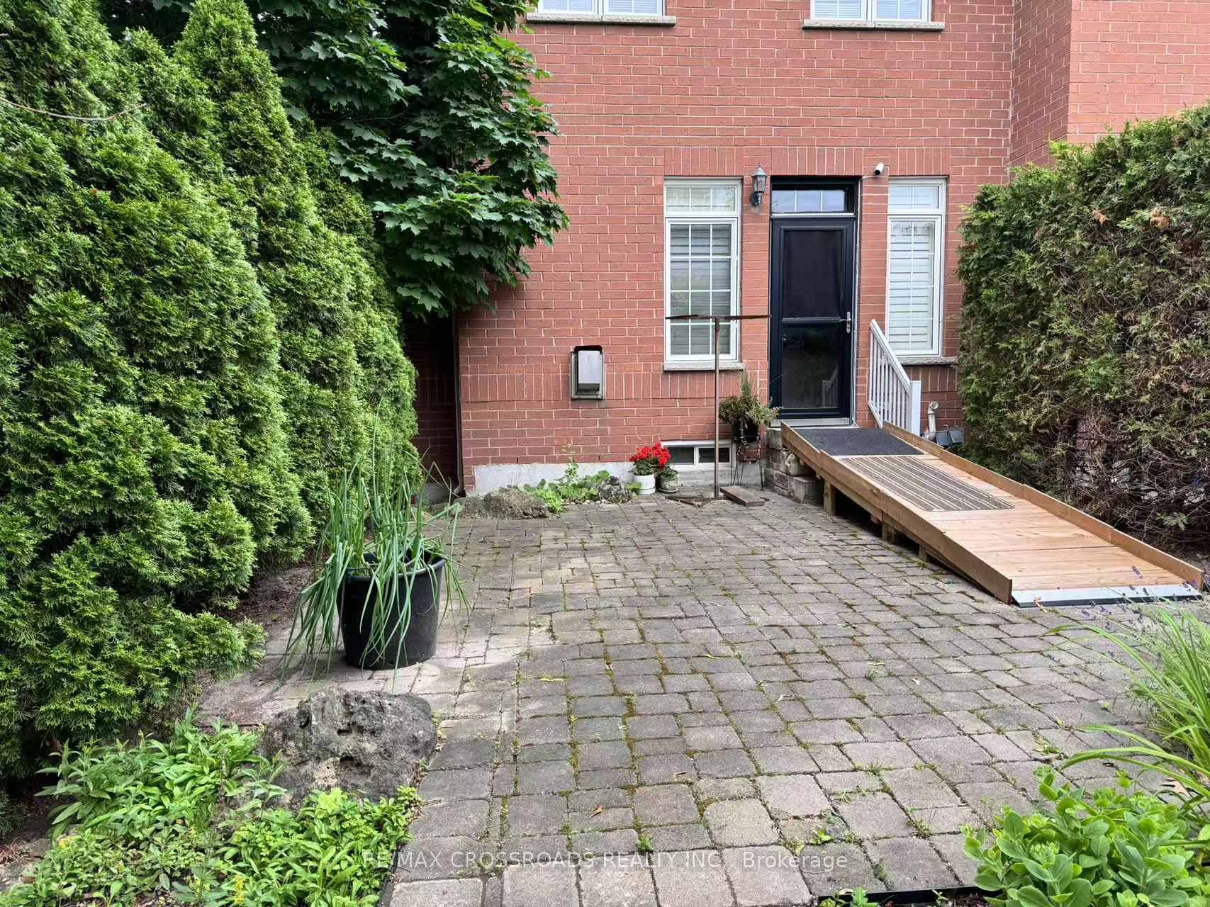 Photo 44 of 35 Dancer's Drive, Markham, Angus Glen — HOMEH
