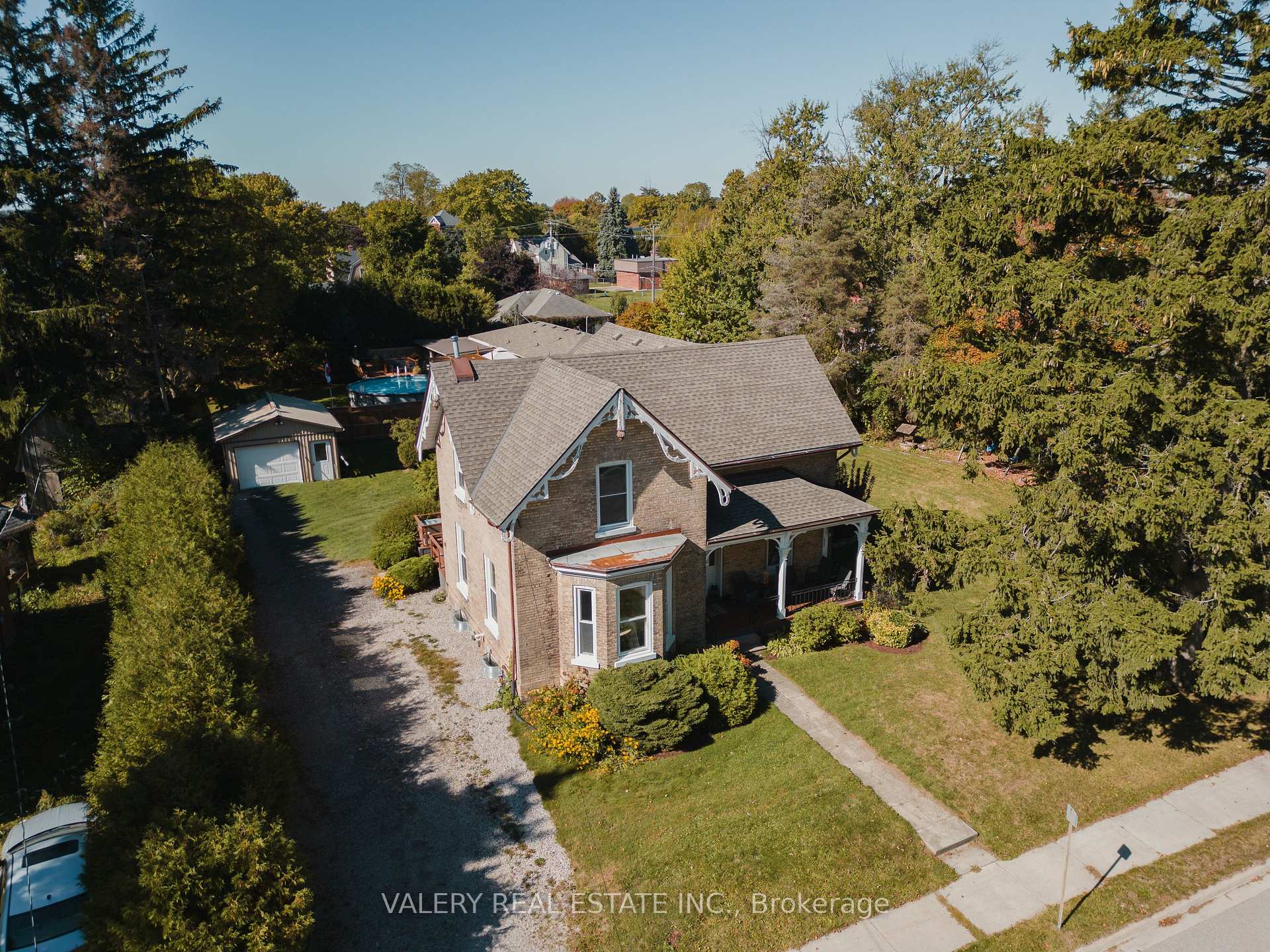 Photo 2 of 109 Huron Street, Zorra, Embro — HOMEH