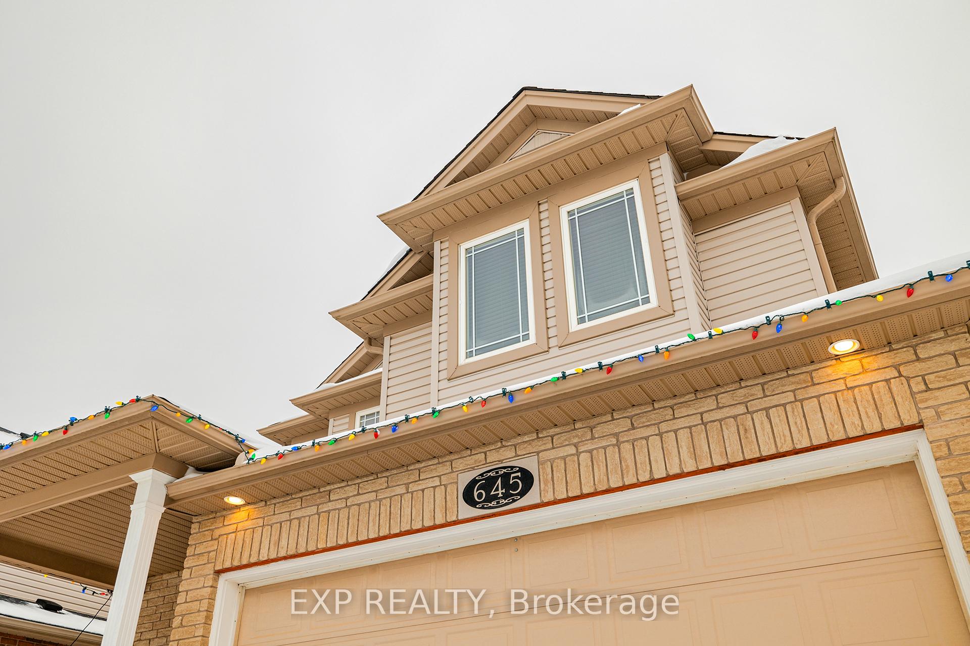 Photo 3 of 645 Interlaken Drive, Waterloo — HOMEH