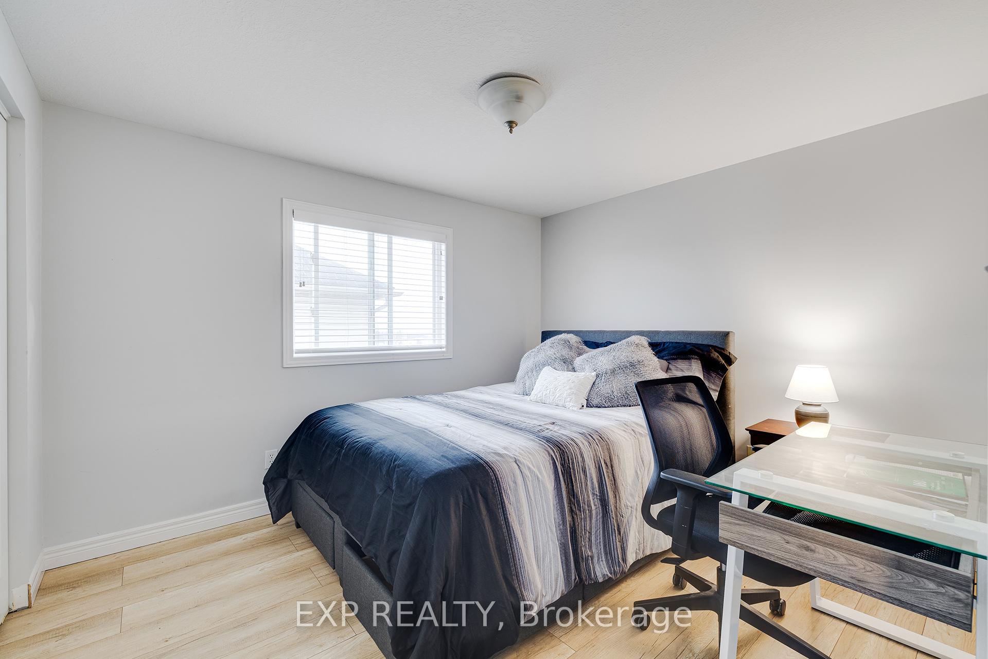 Photo 21 of 645 Interlaken Drive, Waterloo — HOMEH