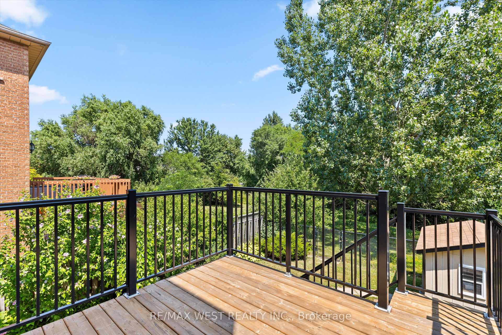 Photo 25 of 370 Royalpark Way, Vaughan, Elder Mills — HOMEH