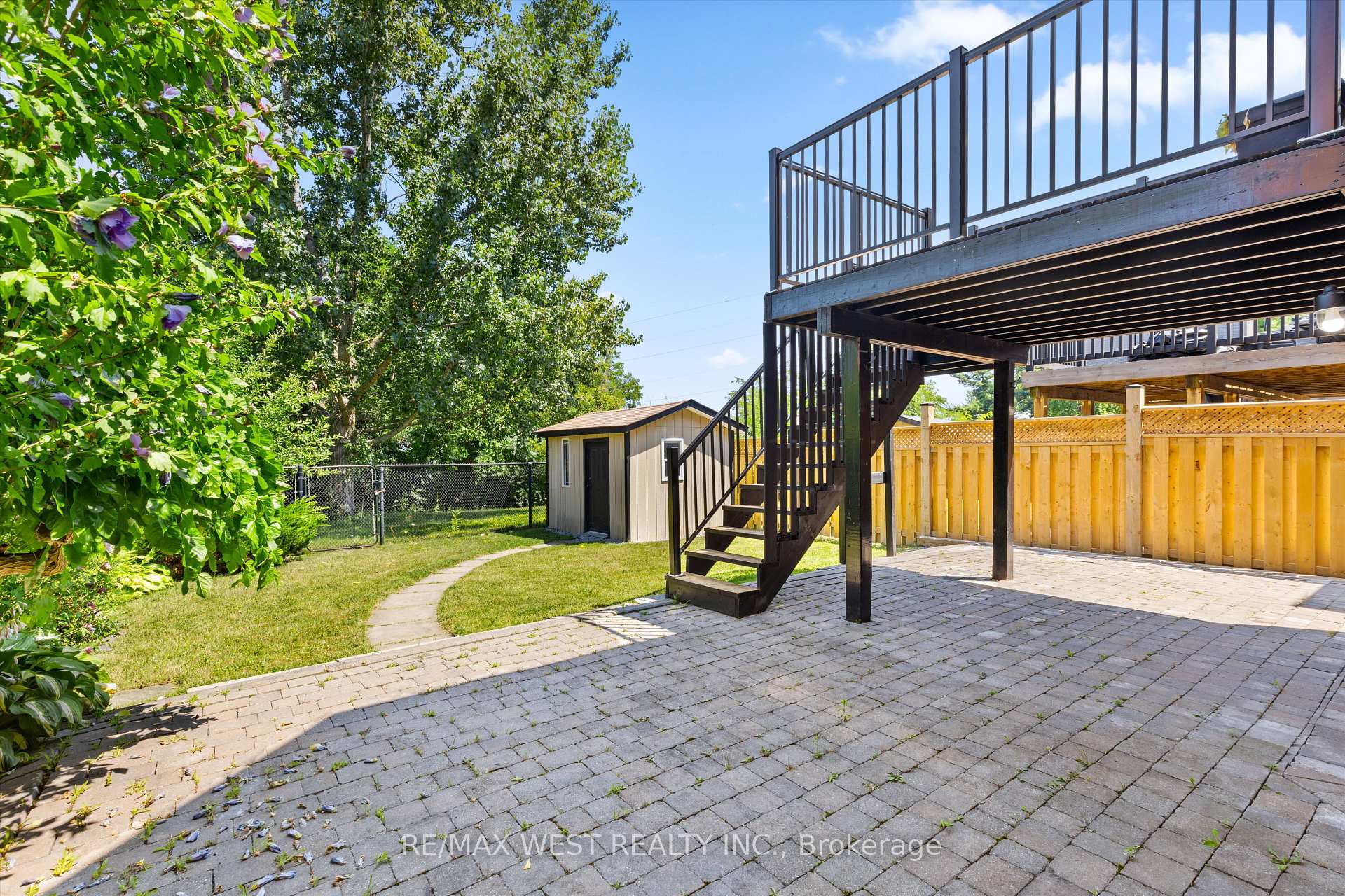 Photo 26 of 370 Royalpark Way, Vaughan, Elder Mills — HOMEH